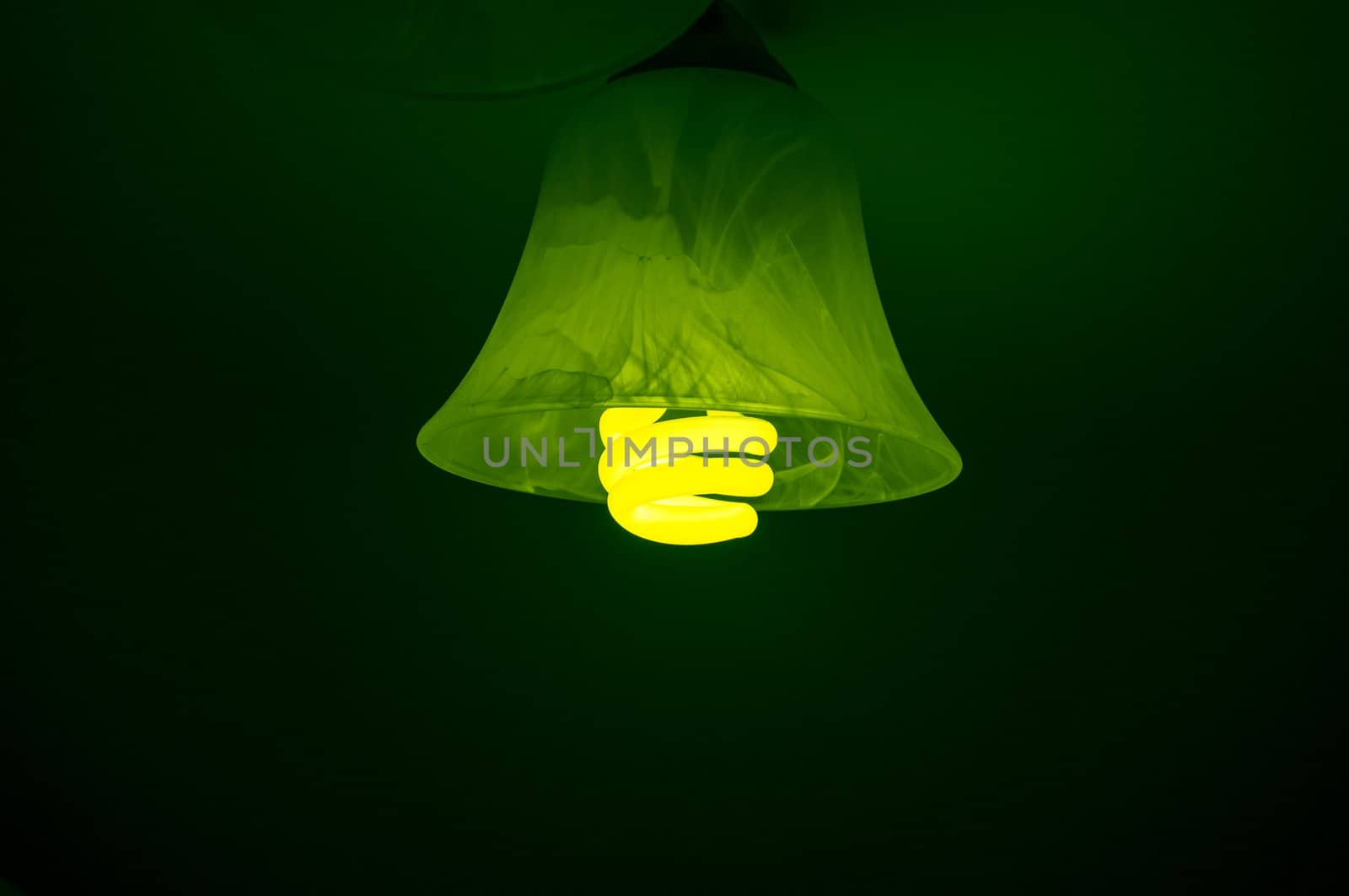 An image of light buln on black background