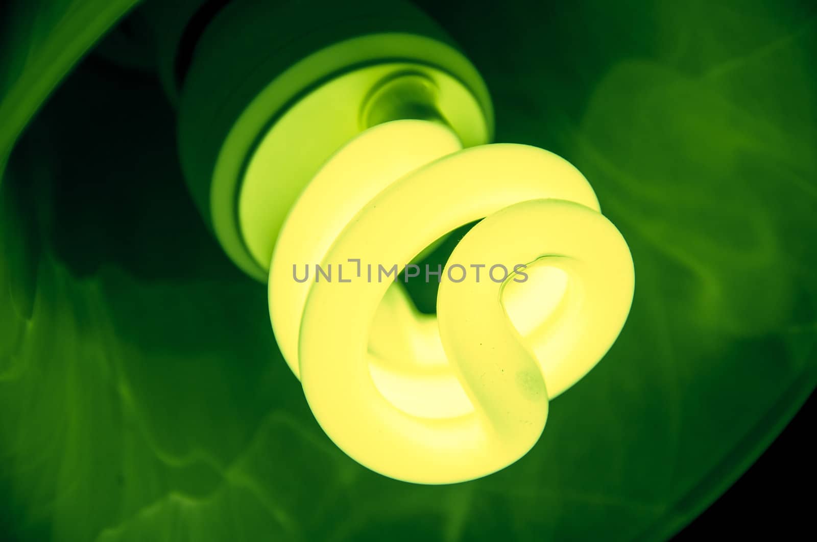 An image of light buln on black background