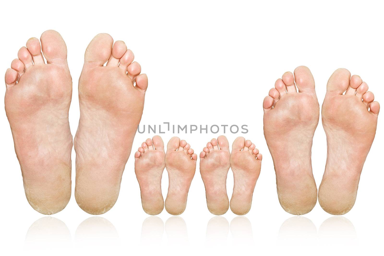 Family. The large and small feet by petrkurgan