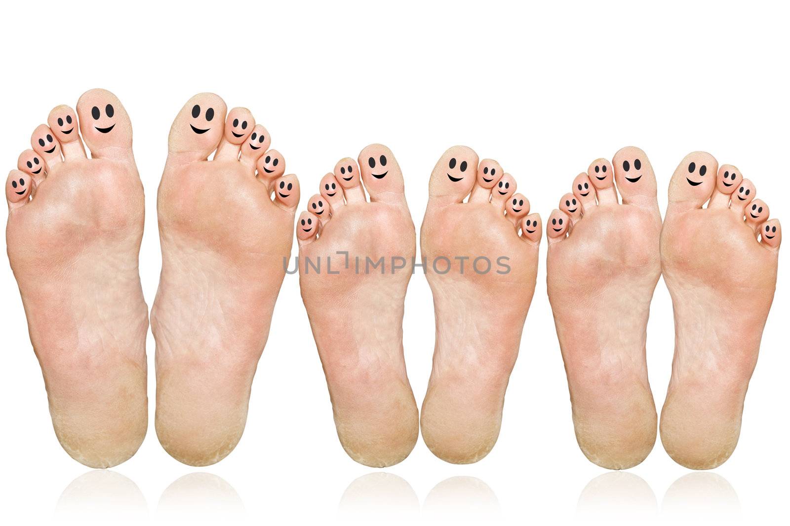 Smile. The large and small feet by petrkurgan