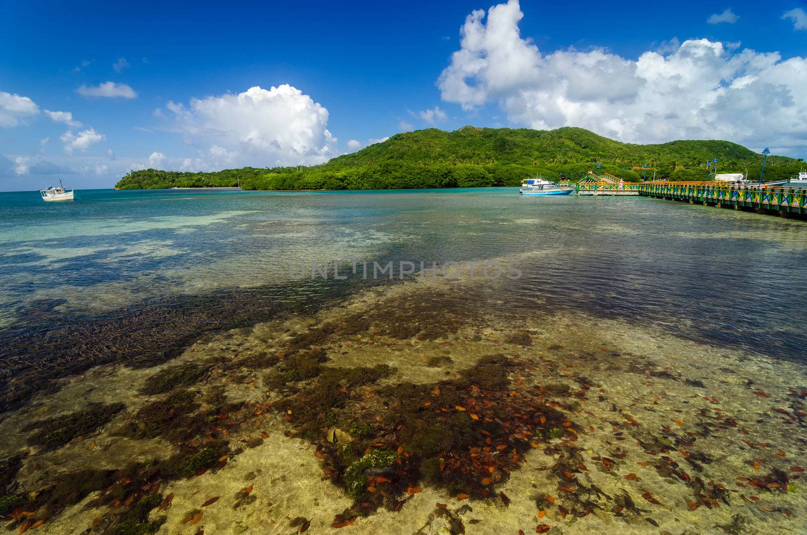 Bridge connecting Santa Catalina island to Providencia island in Colombia