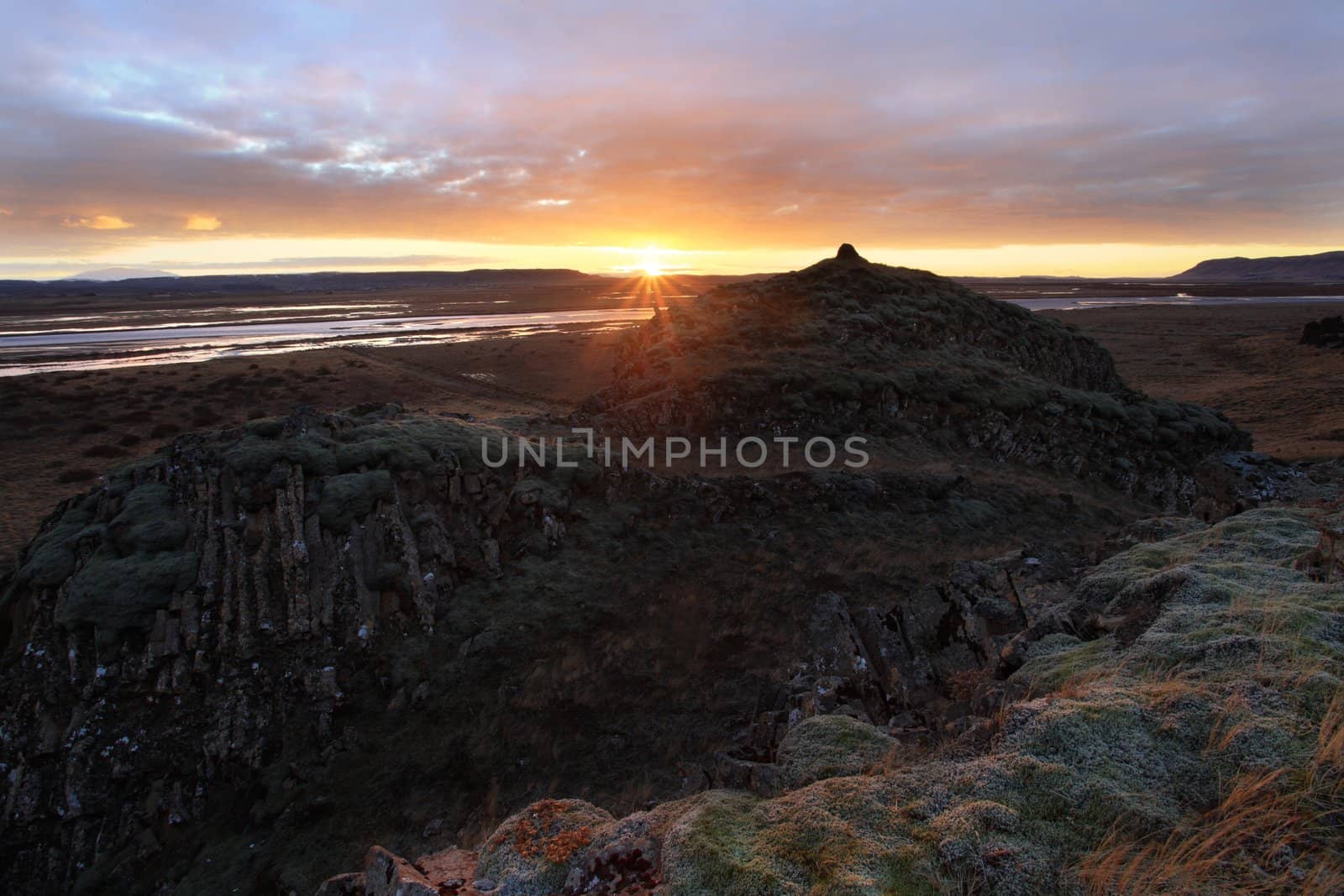 Sunrise over barren lands in southern iceland 