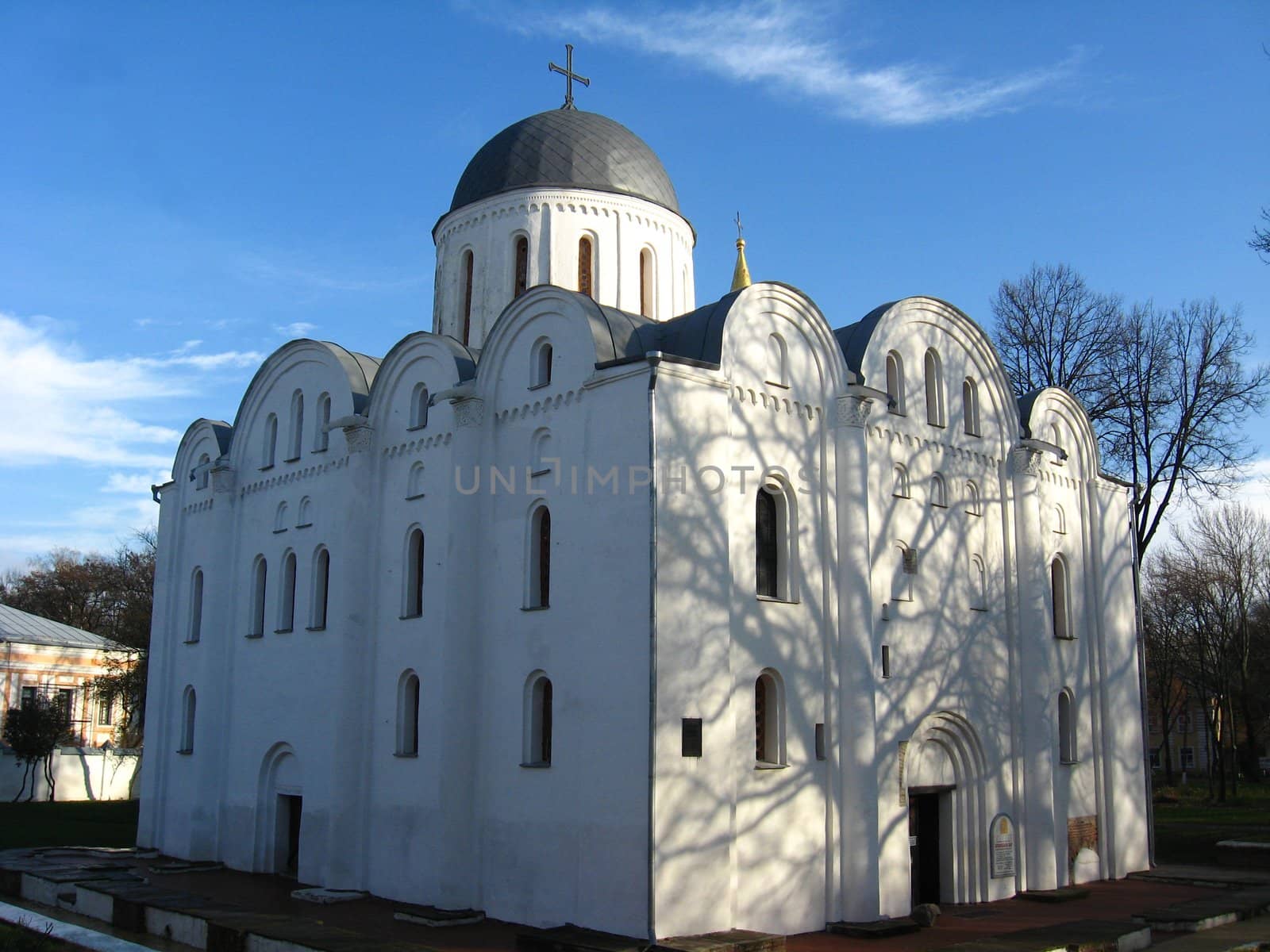 Boriso-Glebsky cathedral in Chernigov by alexmak