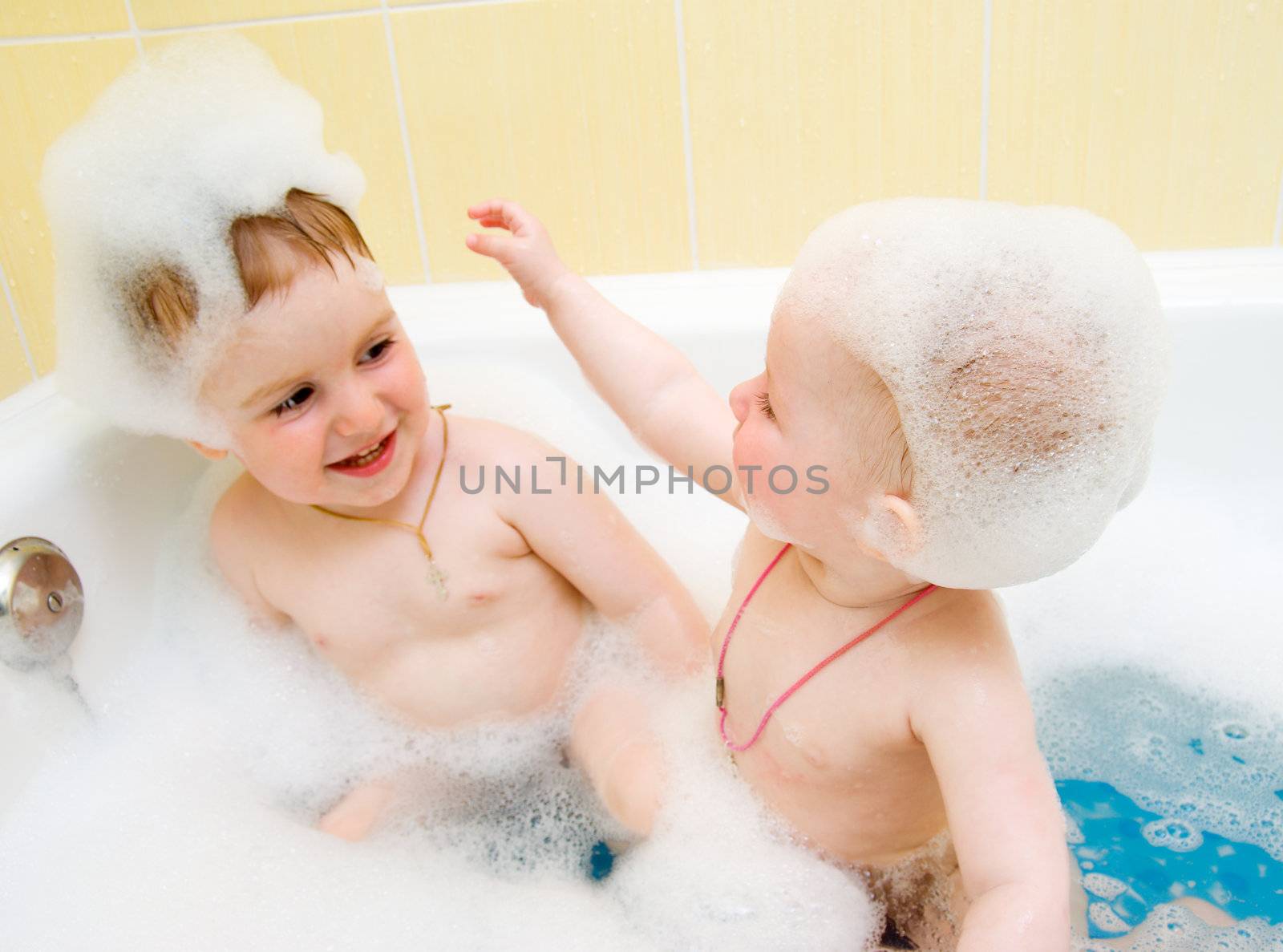  Bathing child.Health and hygiene.Small child in bath
