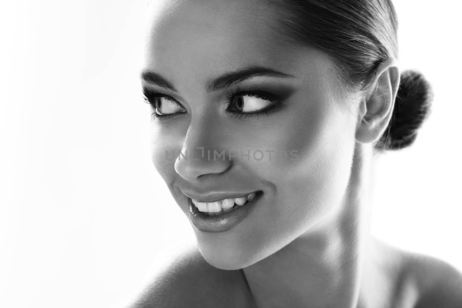 Black and white image of latino woman by rufatjumali