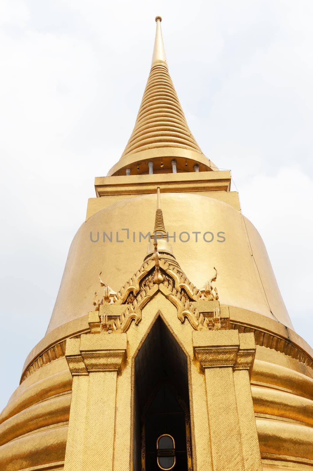 Wat Phra Keo, Bangkok by raywoo