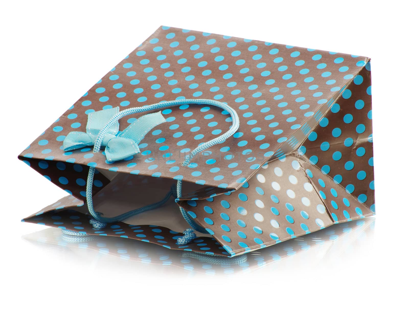 Beatiful shopping bag isolaten on white background