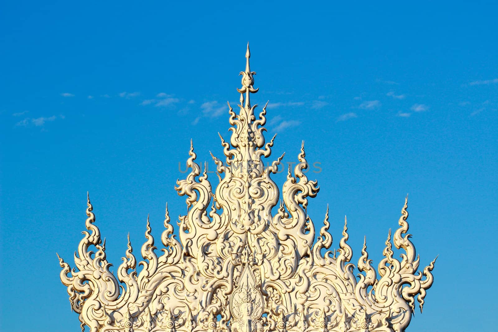 Wat Rong Khun, Chiang Rai, Thailand. by bajita111122