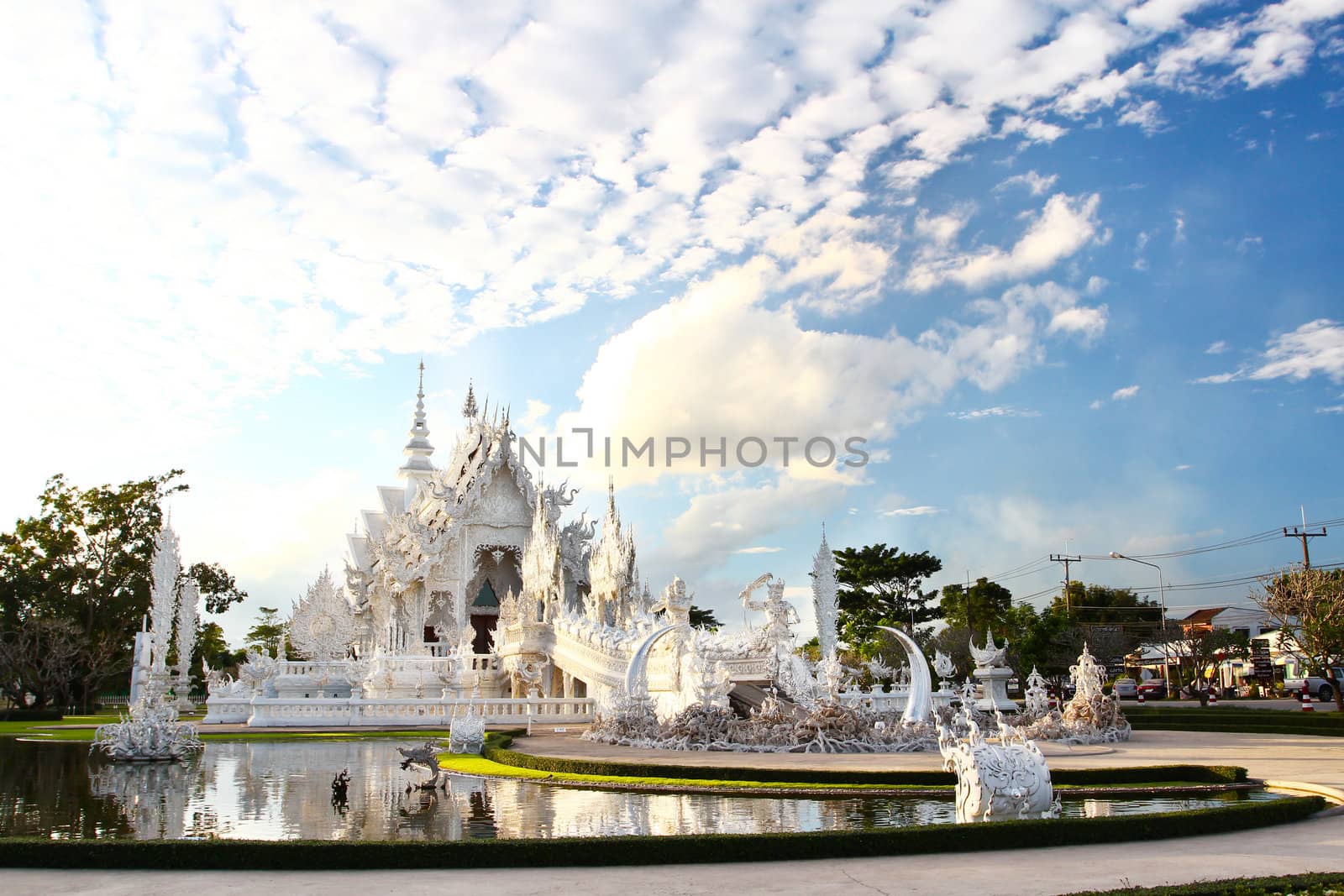 Wat Rong Khun, Chiang Rai, Thailand. by bajita111122