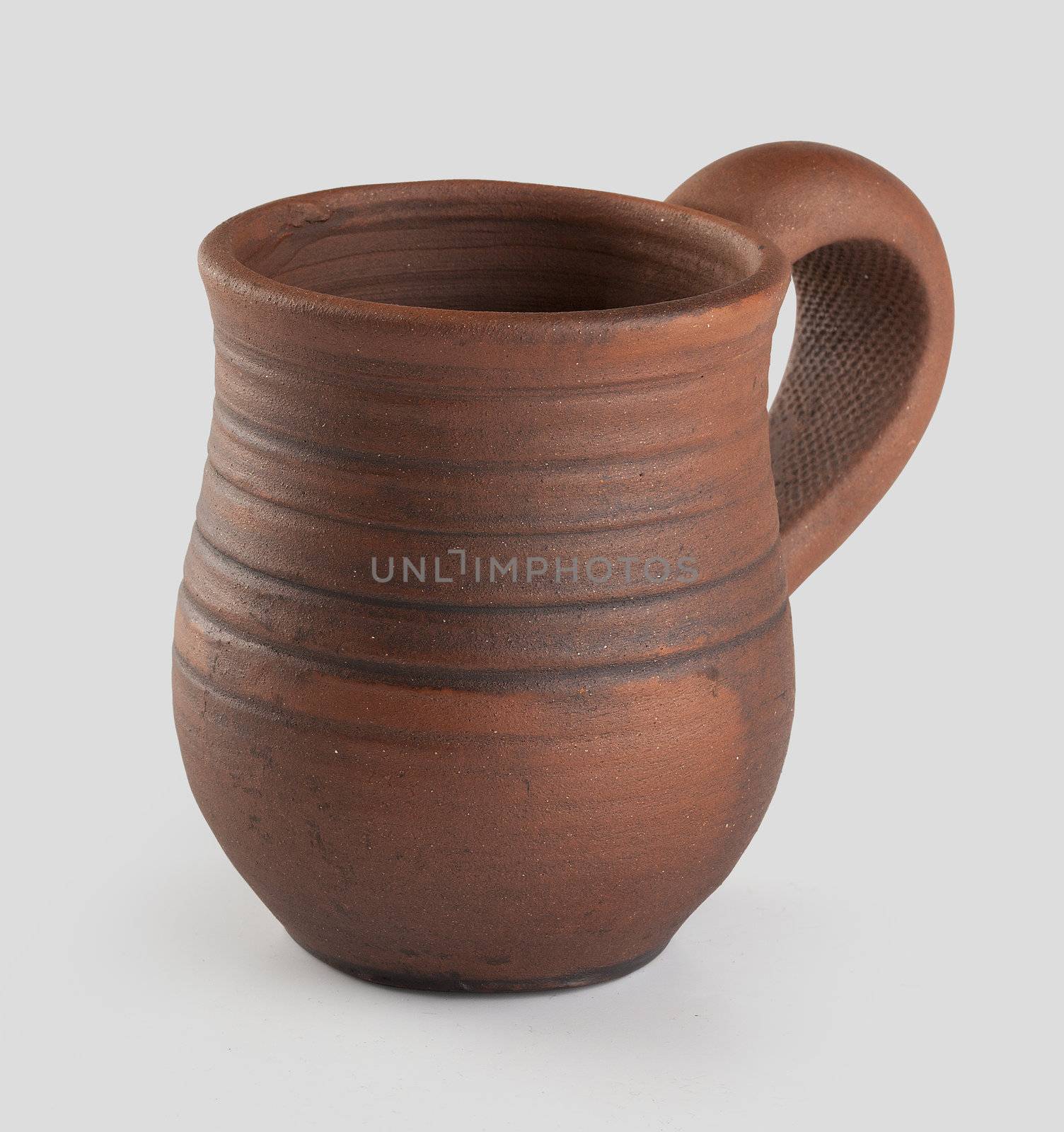Clay pottery by Angorius