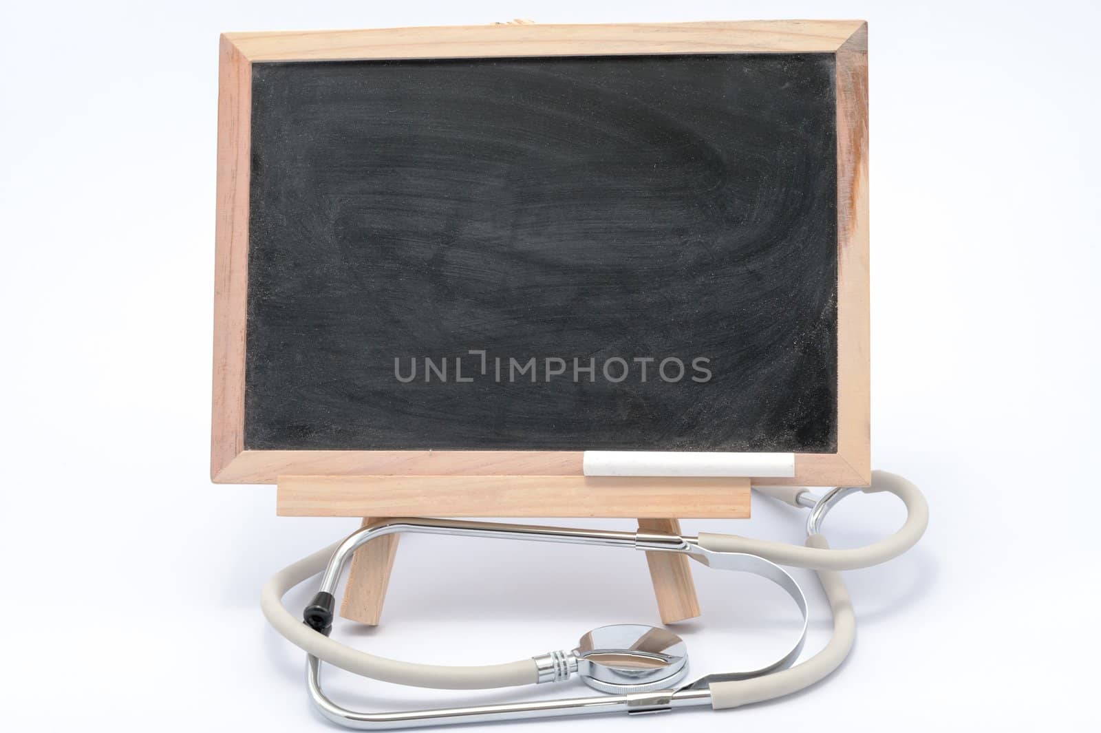 Stethoscope and blackboard by raywoo