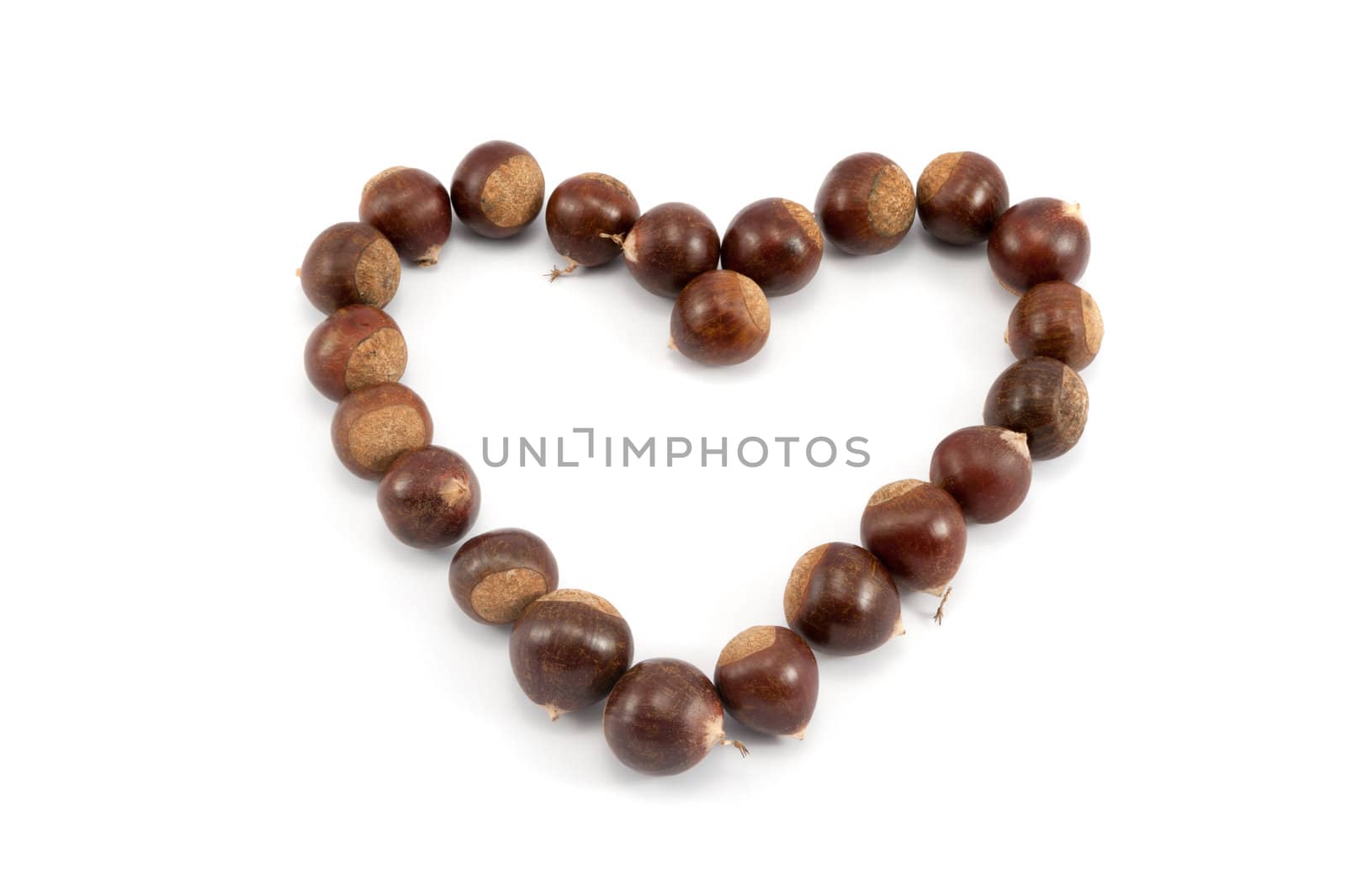 Chestnut heart shape by raywoo