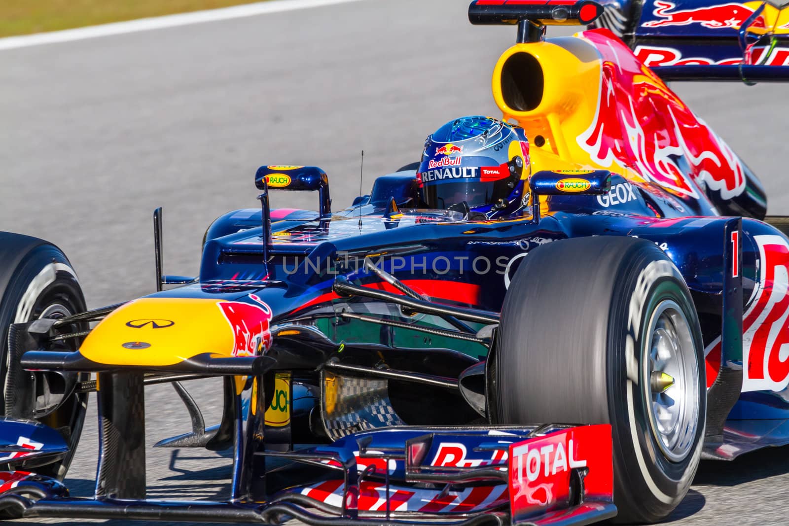 JEREZ DE LA FRONTERA, SPAIN - FEB 10: Sebastian Vettel of Red Bull F1 races on training session on February 10 , 2012, in Jerez de la Frontera , Spain