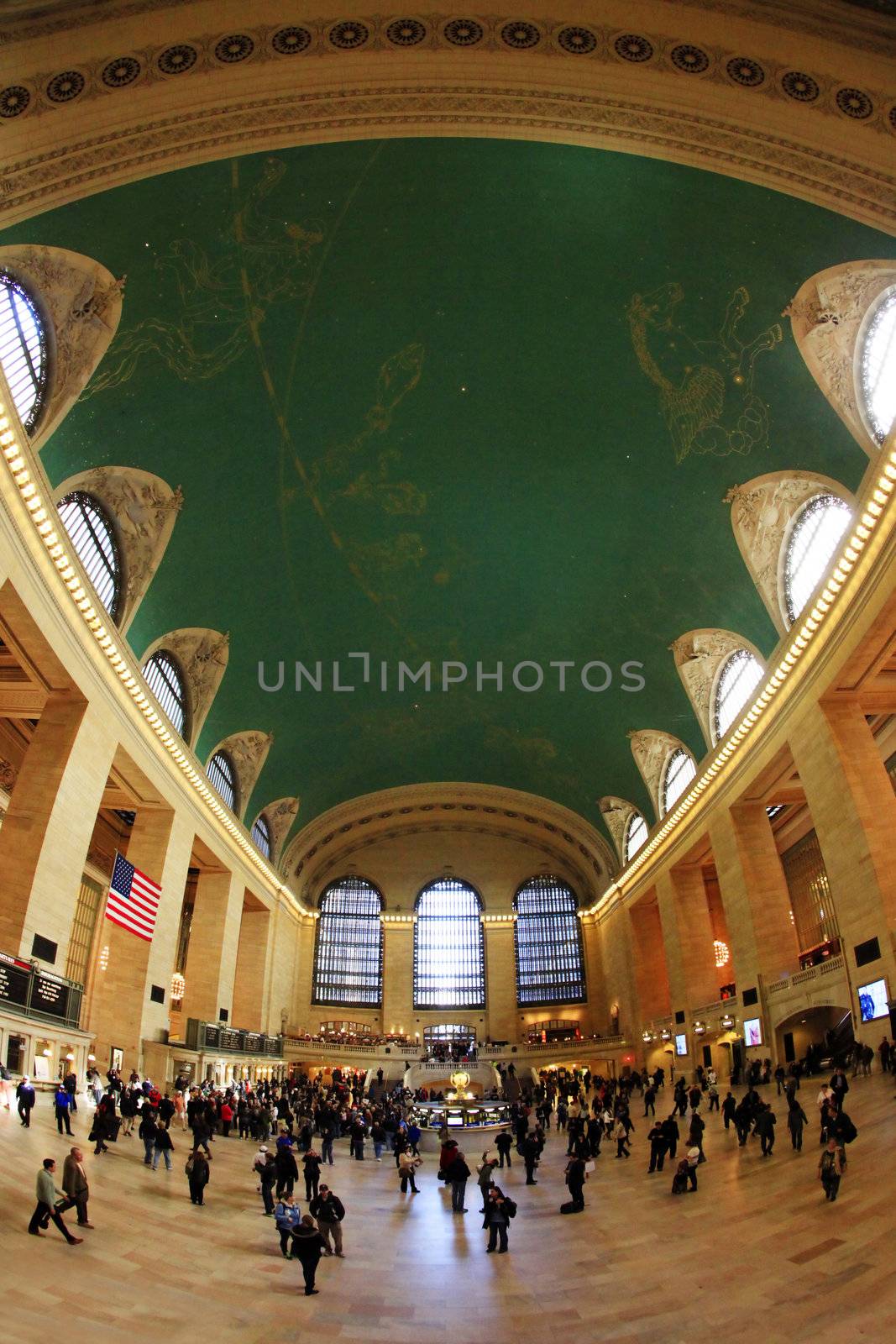 NEW YORK CITY - OCTOBER 12: Interior of Grand Central Station March 12, 2010 in New York, NY. The terminal is the largest train station in the world by number of platforms having 44 in New York City 12 october