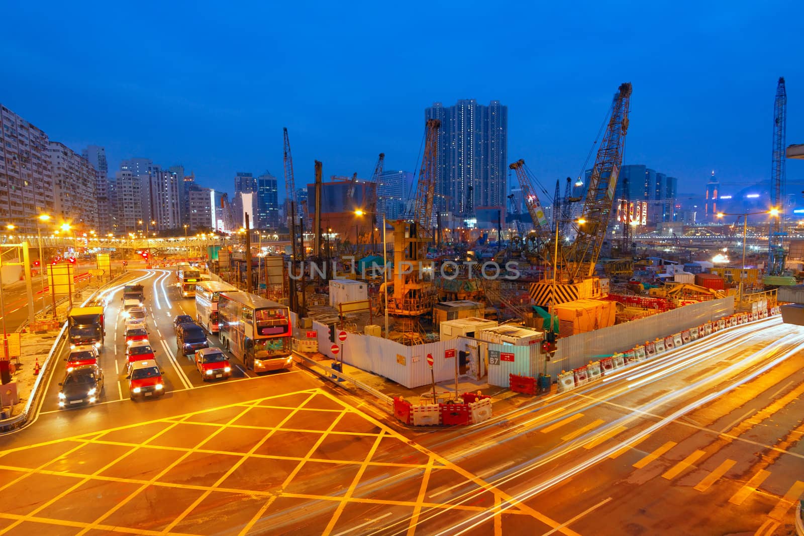 traffic night