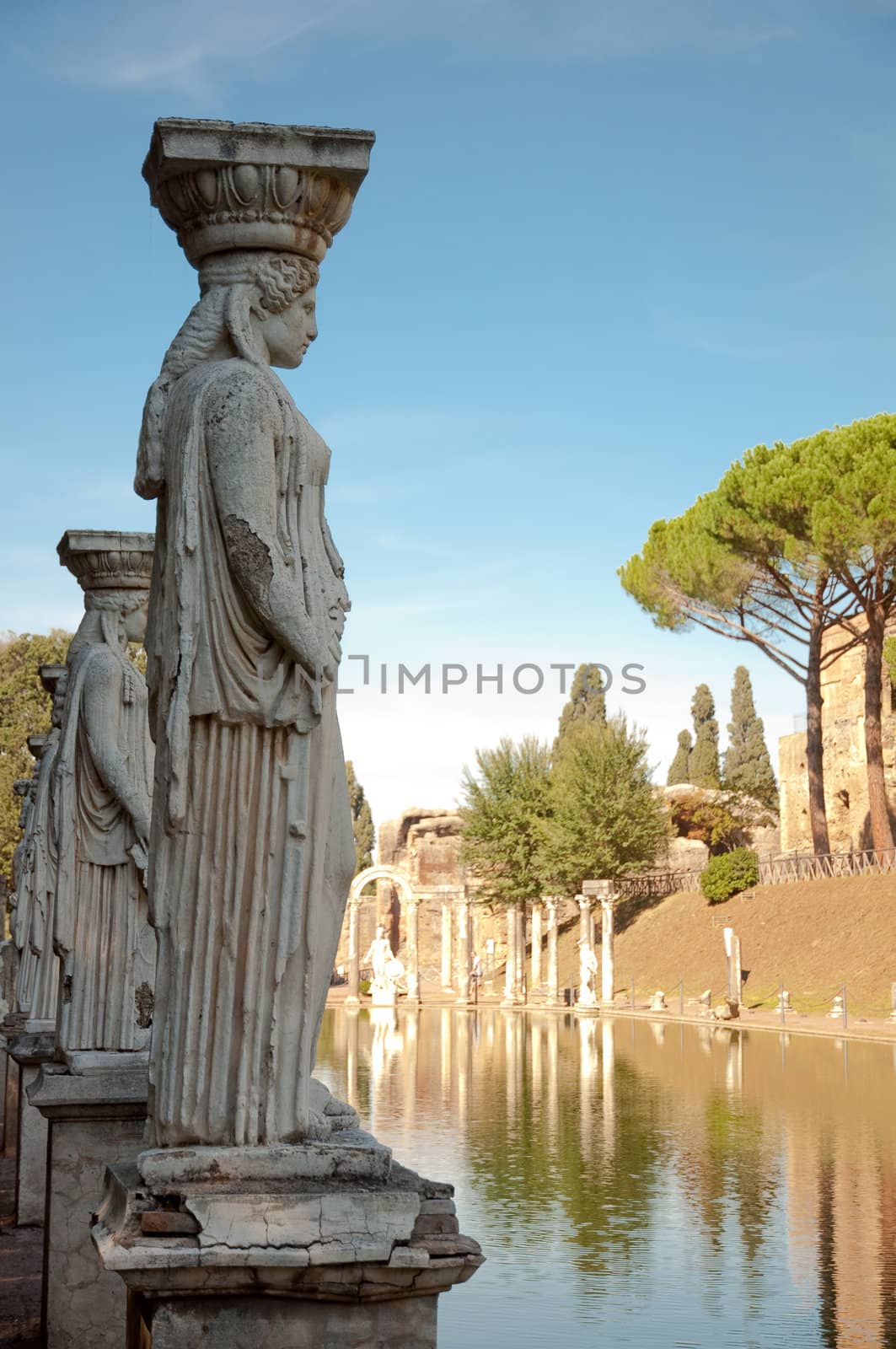Lady worker statue in canopo at Villa Adriana - Roma - Italy
