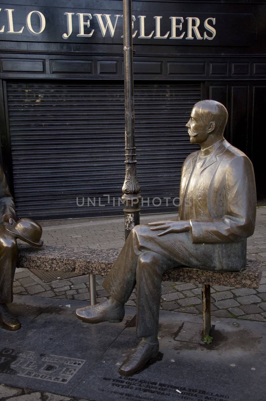 a statue of Wilde brothers in Gallway