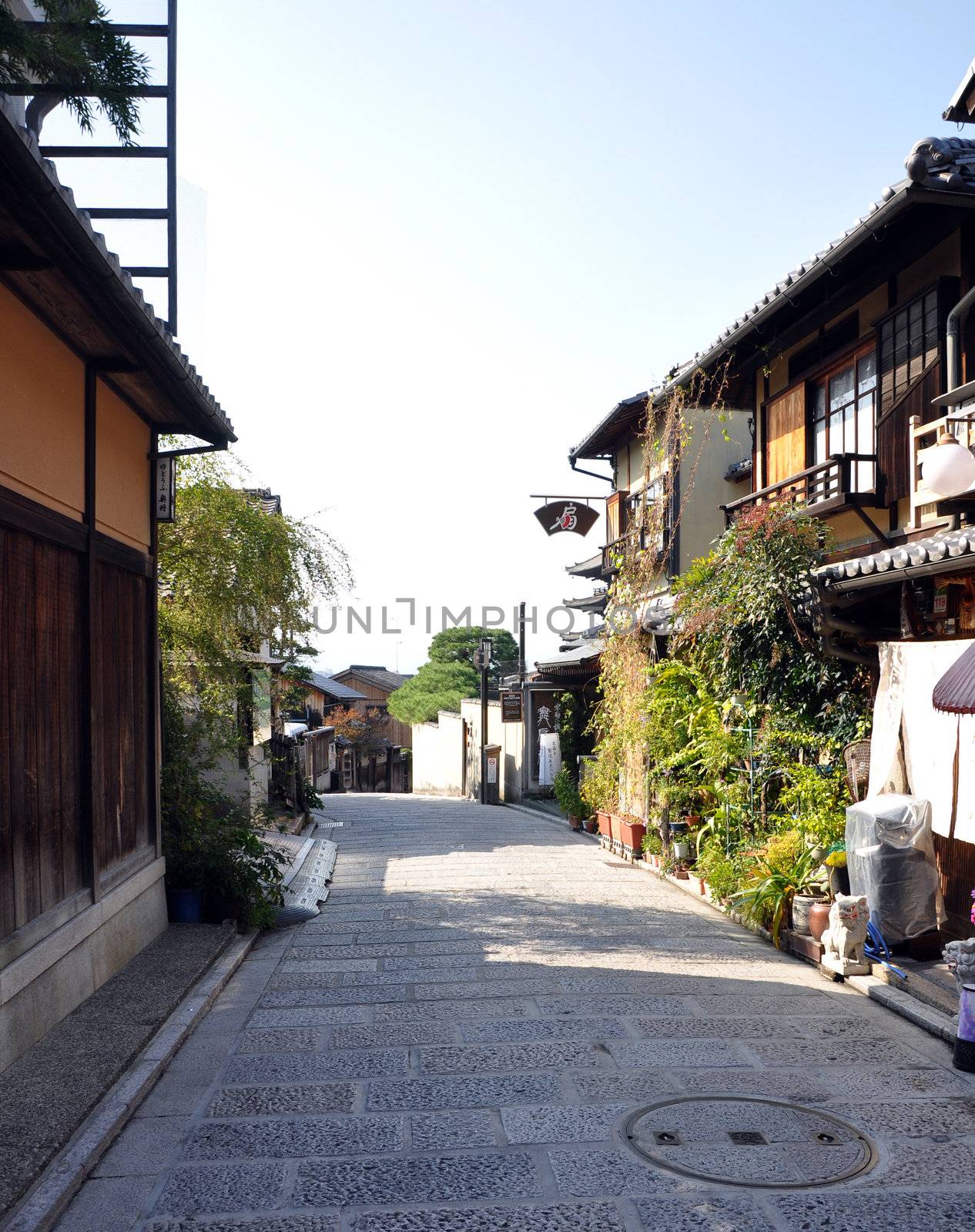 Street leading to Kiyomizu Dera Temple, Kyoto, Japan