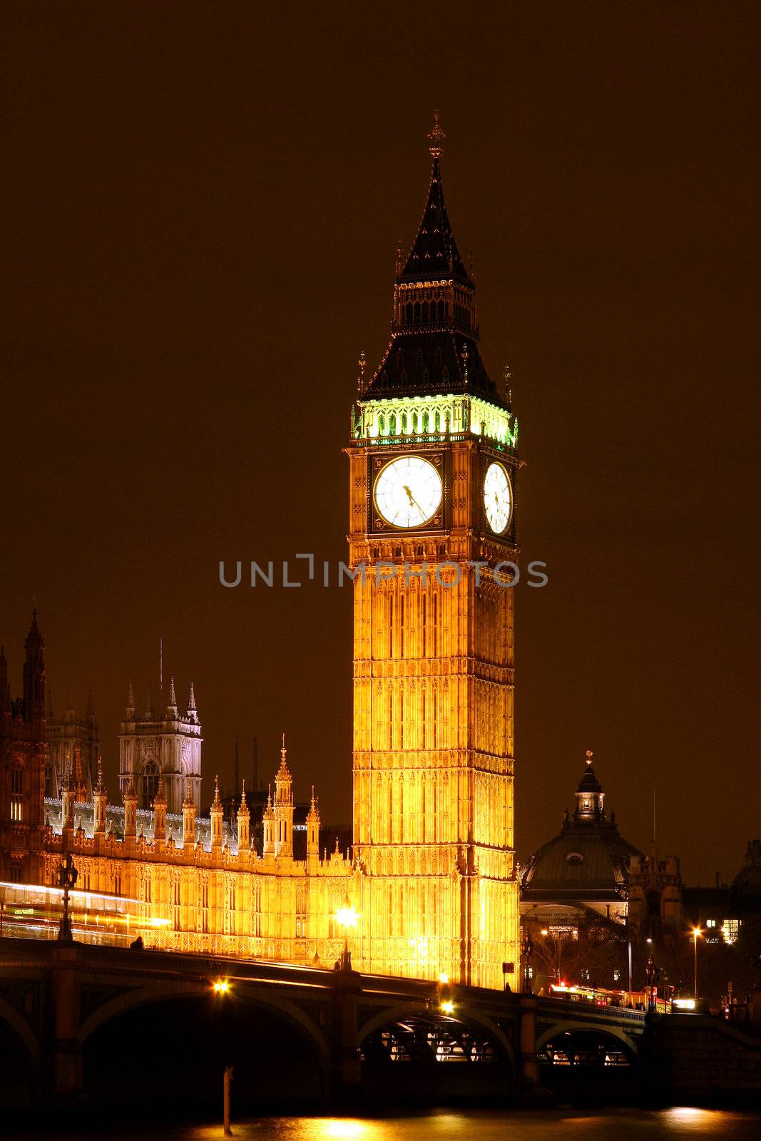 Big Ben in London at night