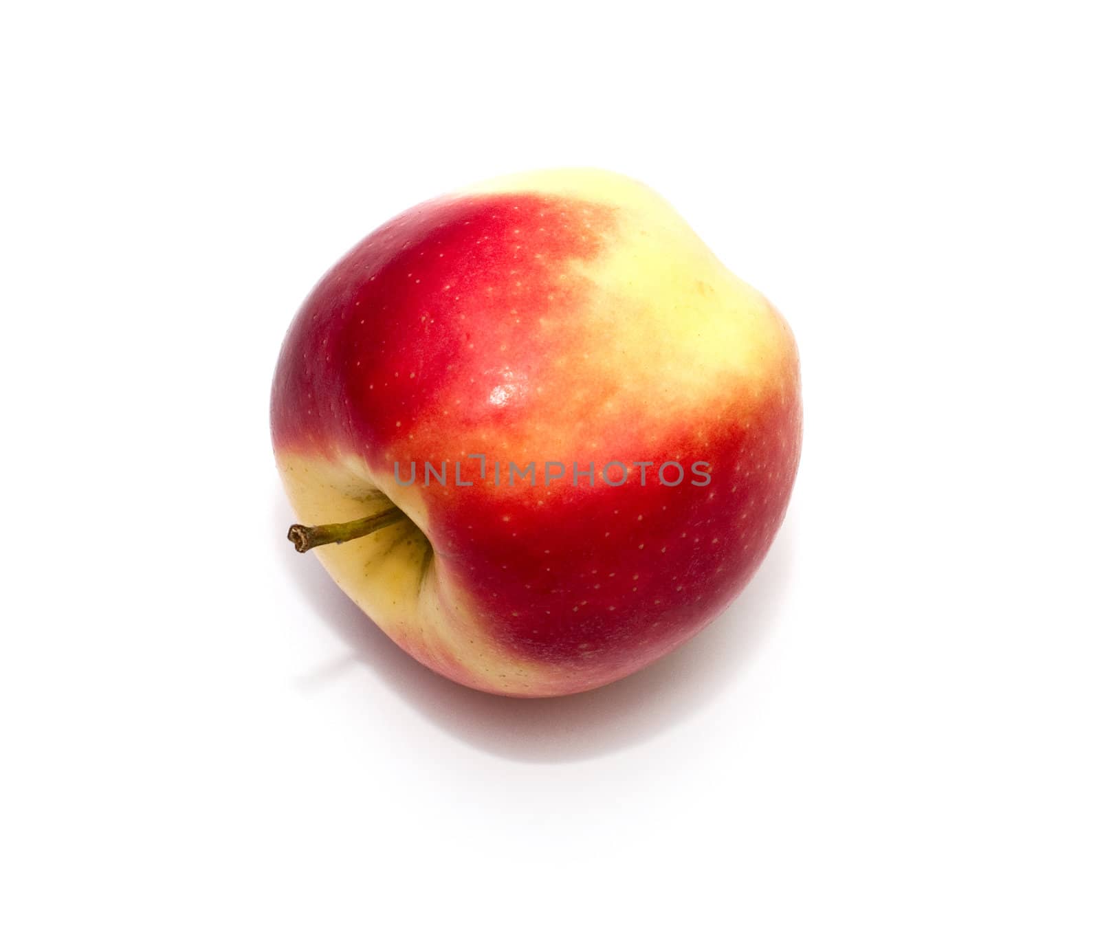 an apple isolated on a white background