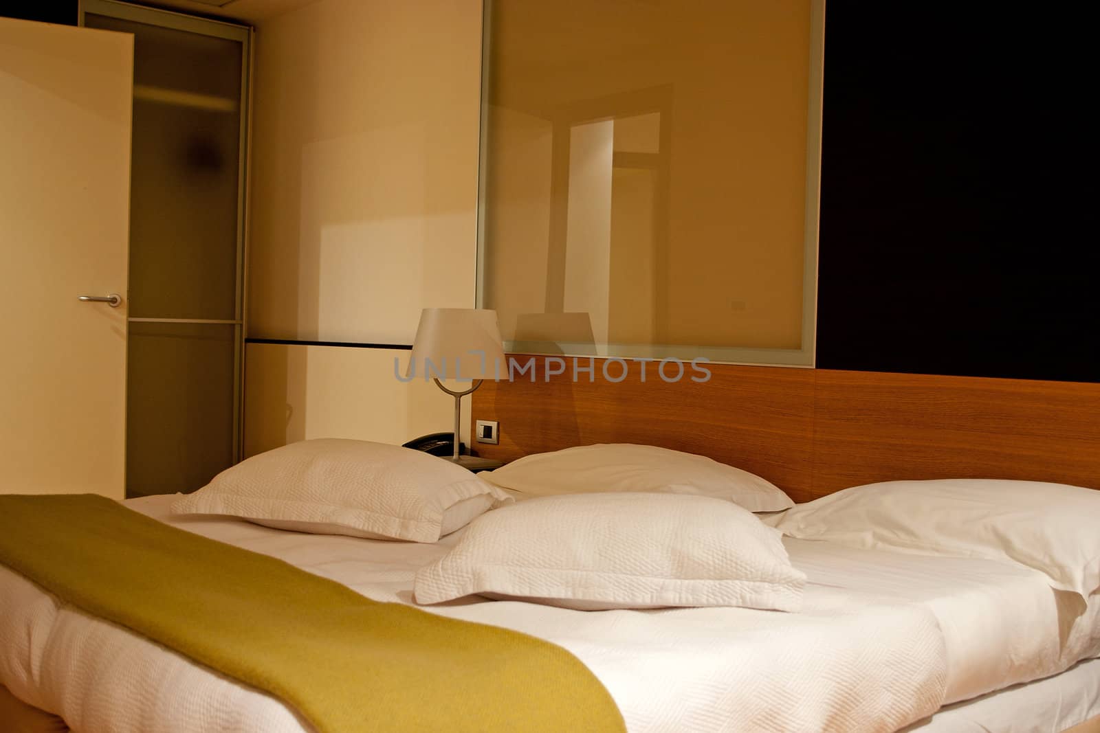Junior Suite Bed Room - 3 by Kartouchken