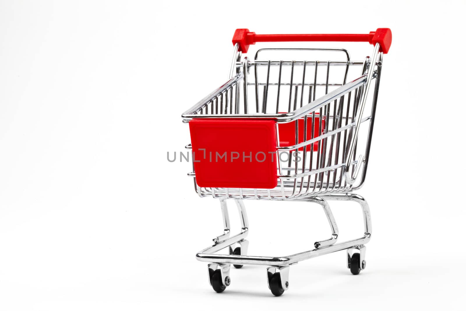 Shopping Trolley by chrisdorney