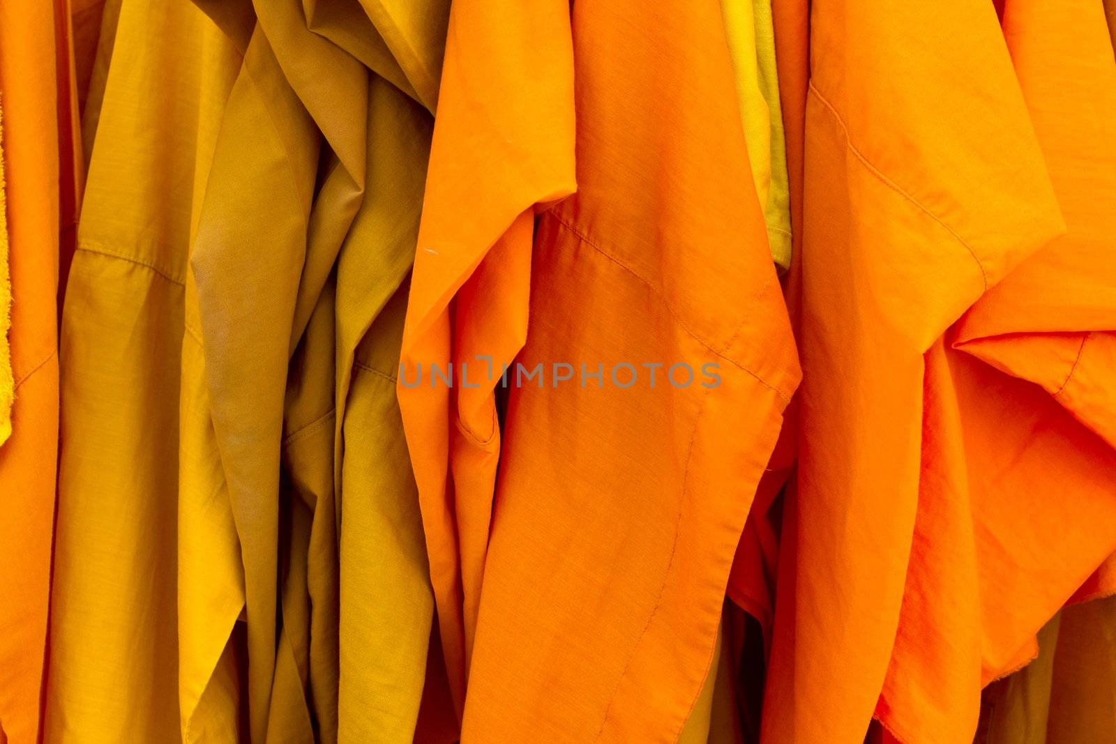 yellow robe by ponsulak