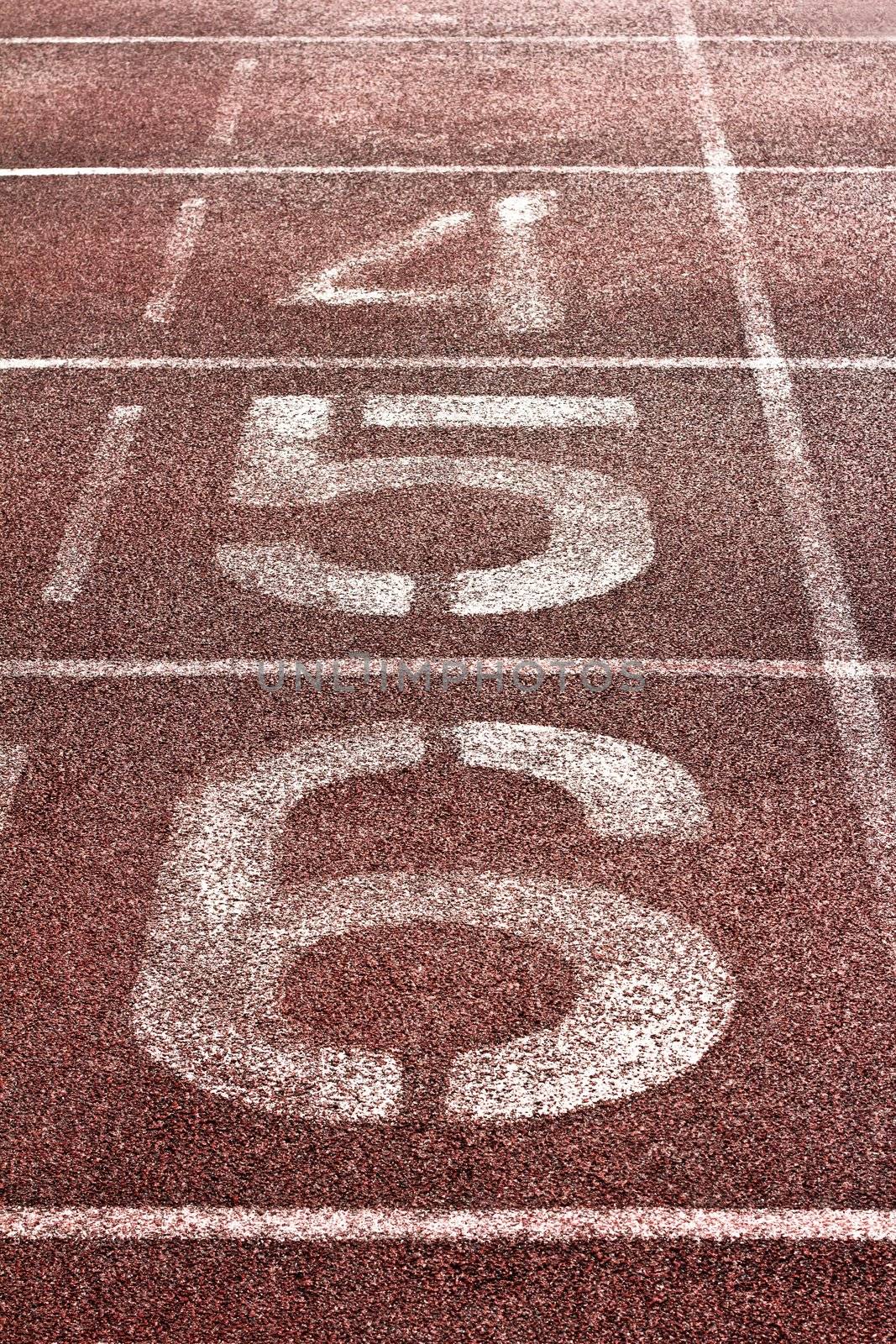 number on a running track by ponsulak