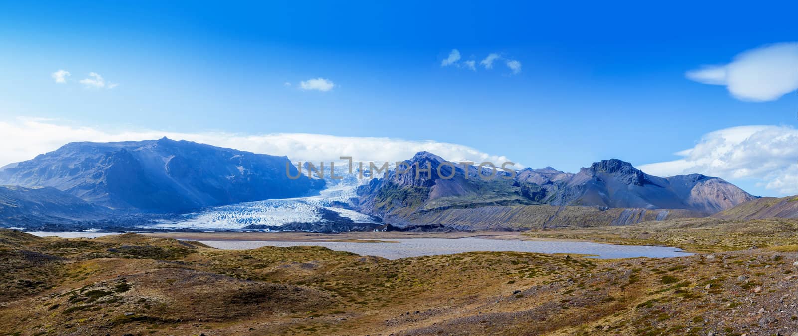 Glacier Vatnajokull by maxoliki