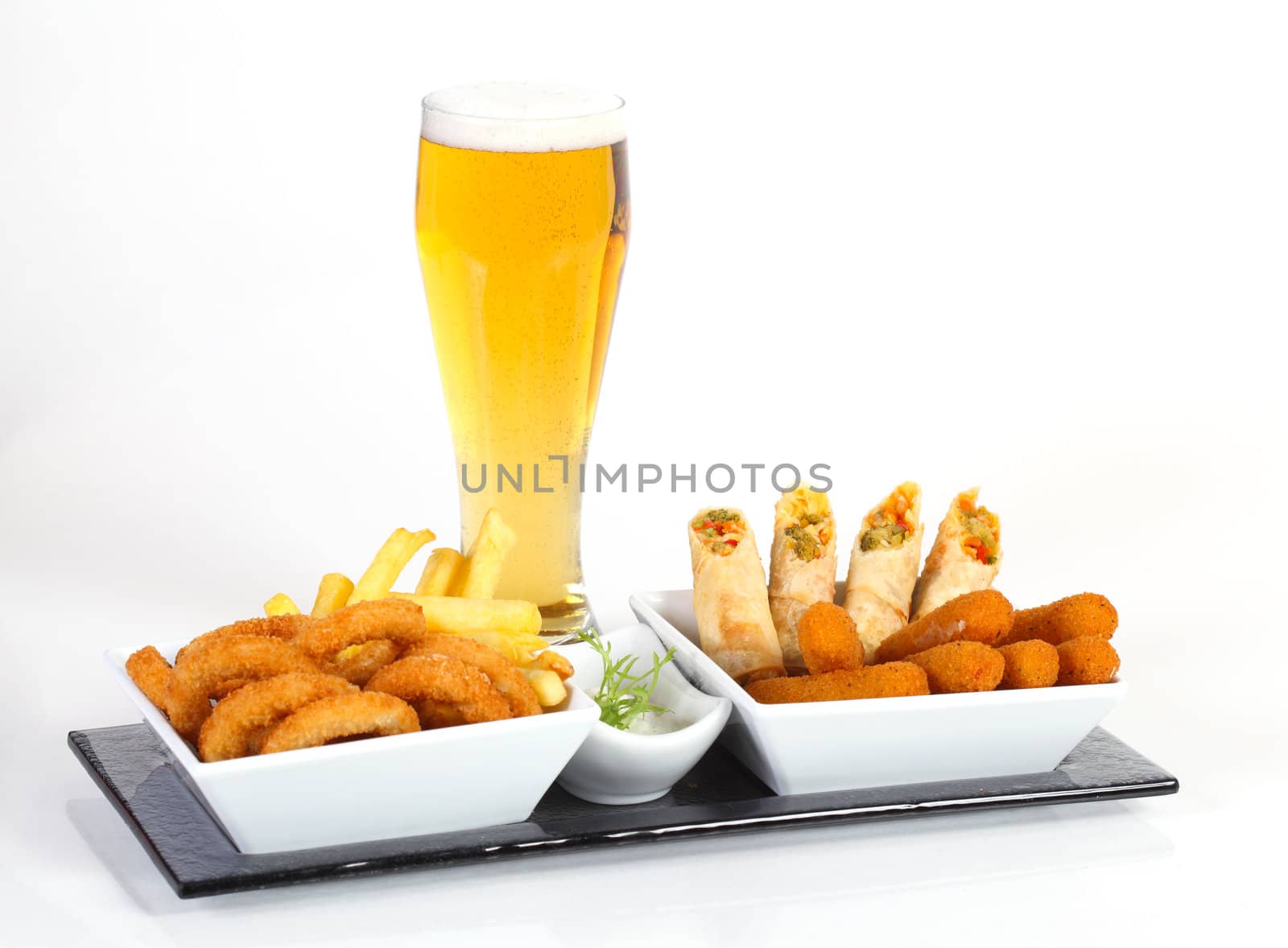 Beer and fried appetizer by shamtor