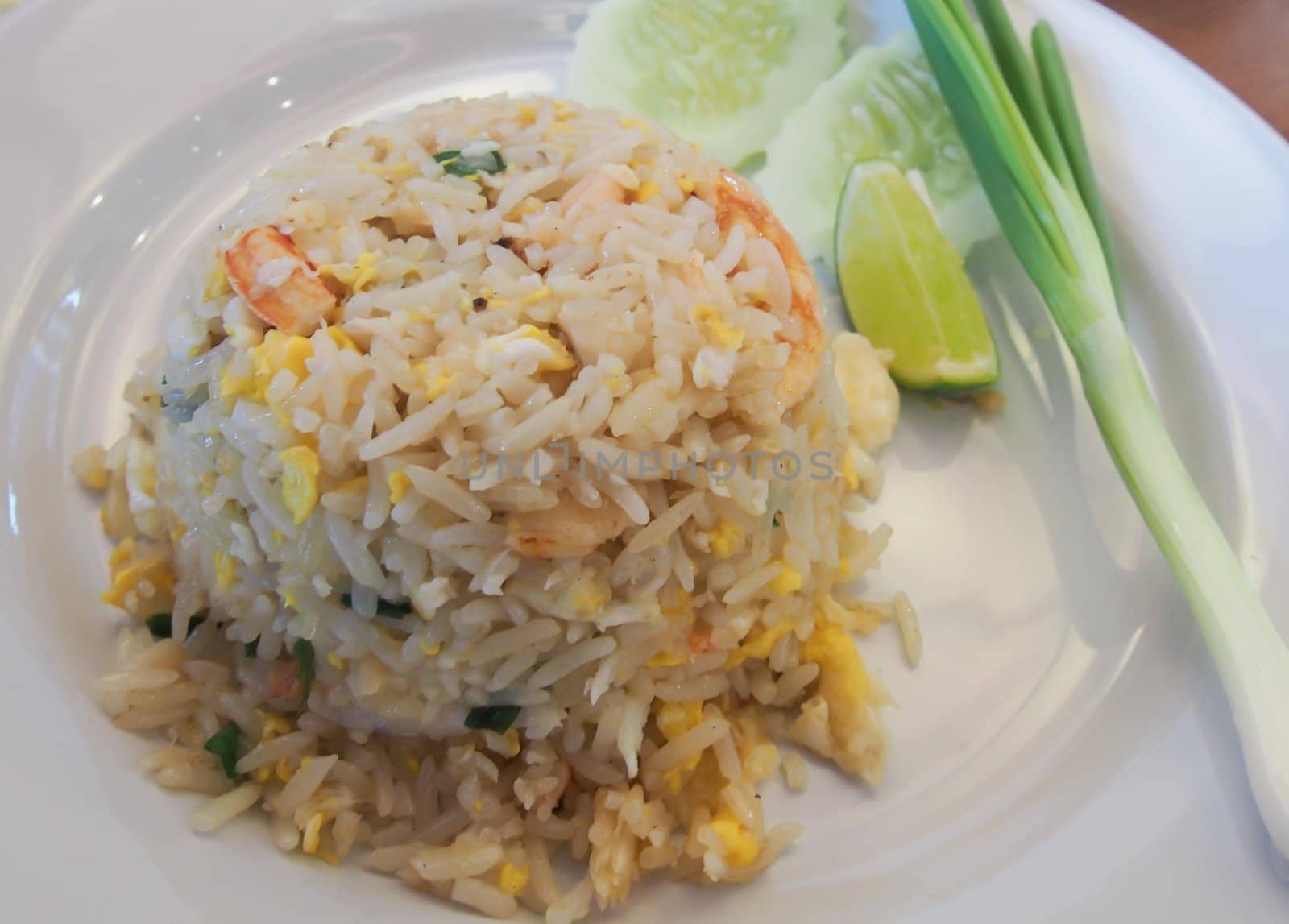 Crab fried rice with egg, crab diet is combined.