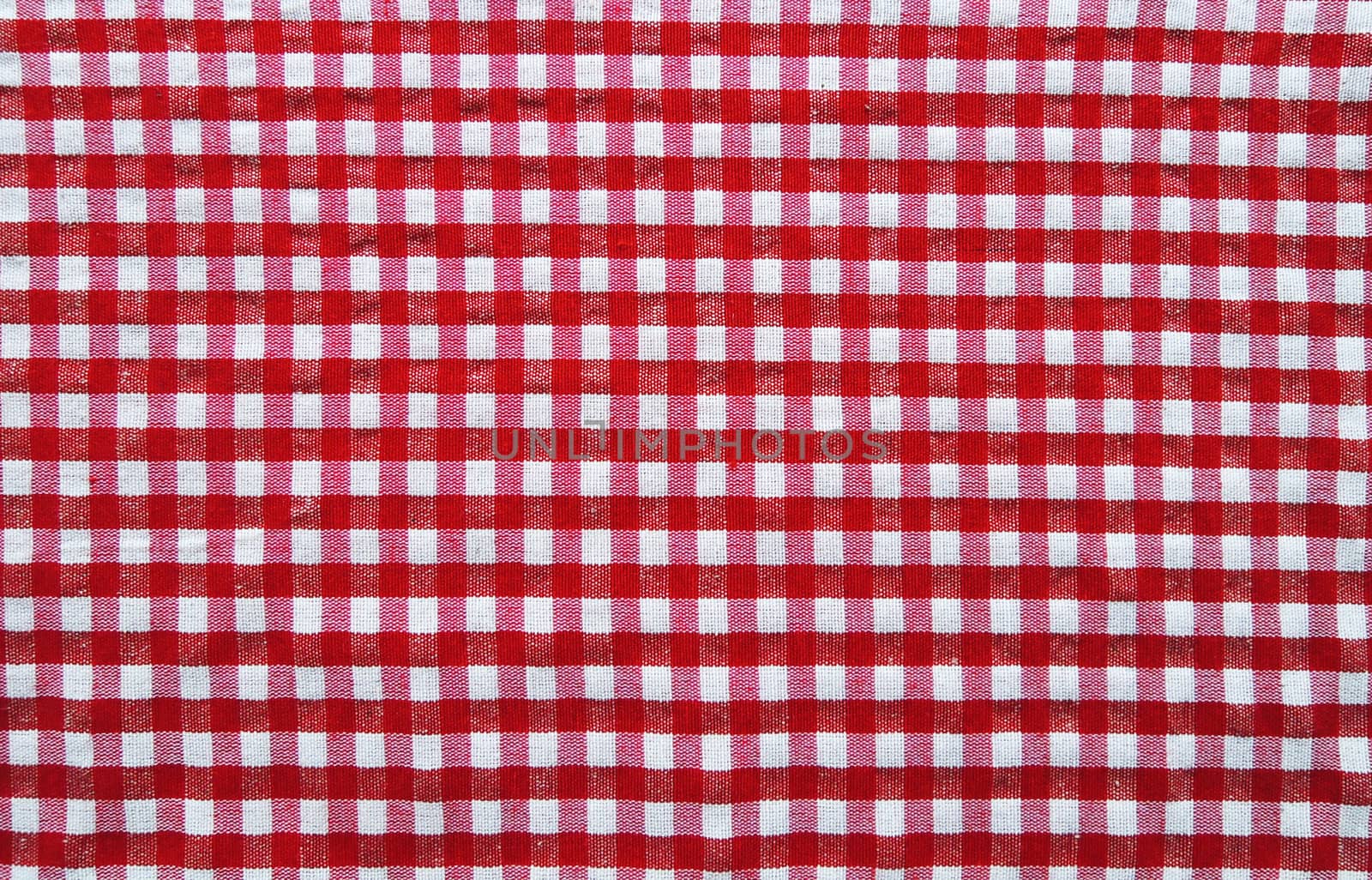 Straight red picnic cloth by MalyDesigner