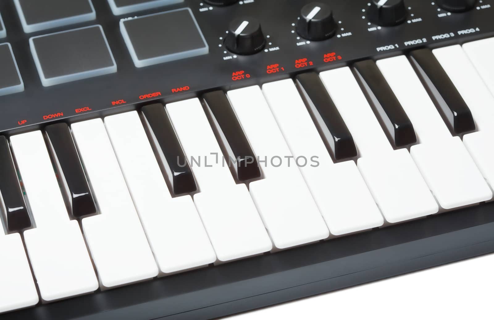 Digital Midi Keyboard by petr_malyshev