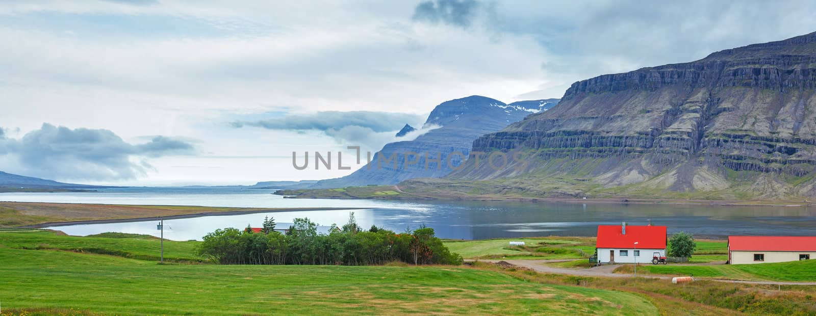 Beautiful landscape, Iceland. by maxoliki