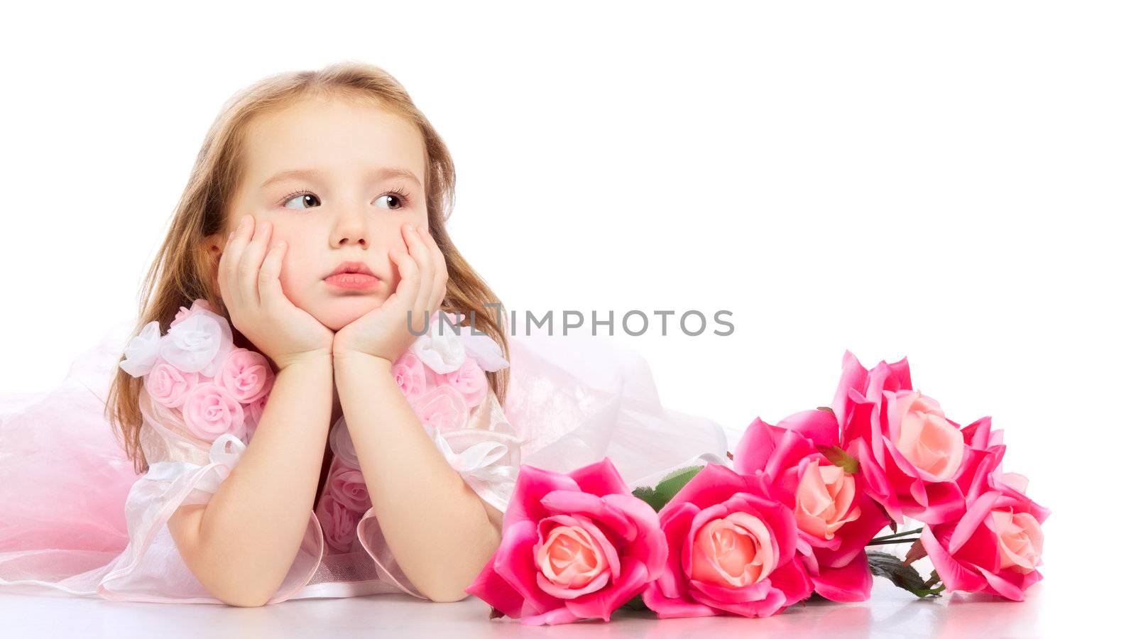 beautiful little girl with red rose bouquet