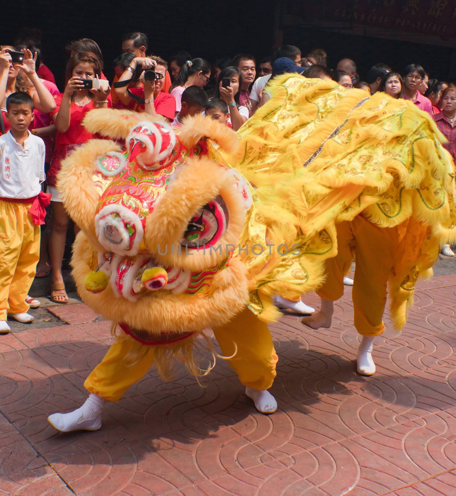 BANGKOK,Chinatown/THAILAND-February 10:Chinese New Year traditions Chinese New Year Celebrations on February 10, 2013 in BANGKOK 