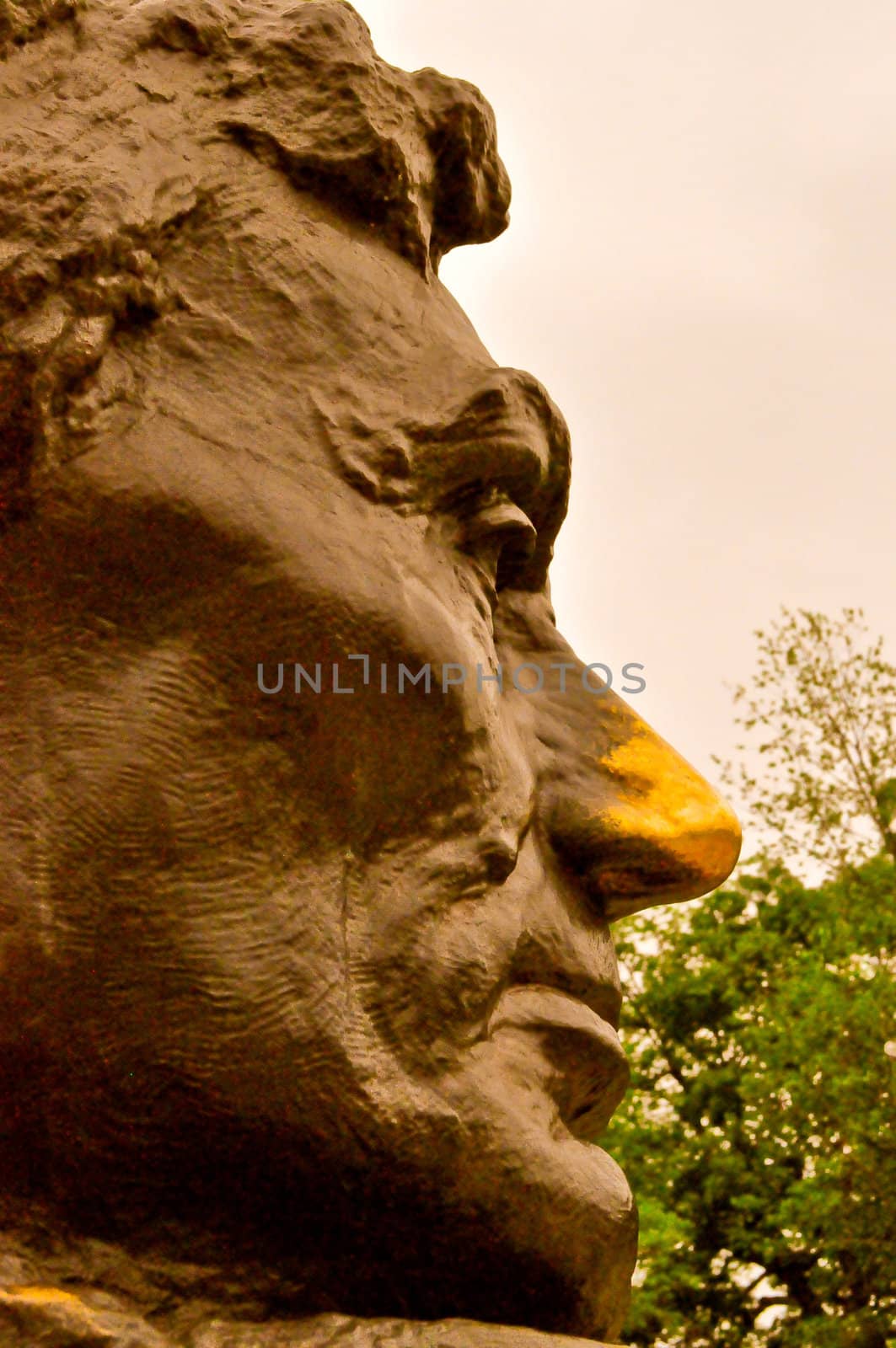Abraham Lincoln Memorial Statue by RefocusPhoto