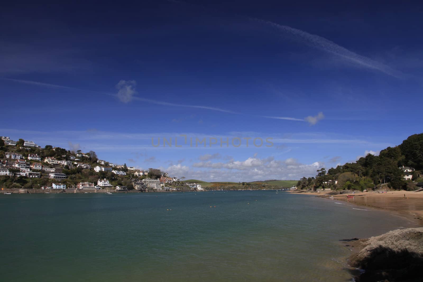 On the shore at Salcombe by olliemt