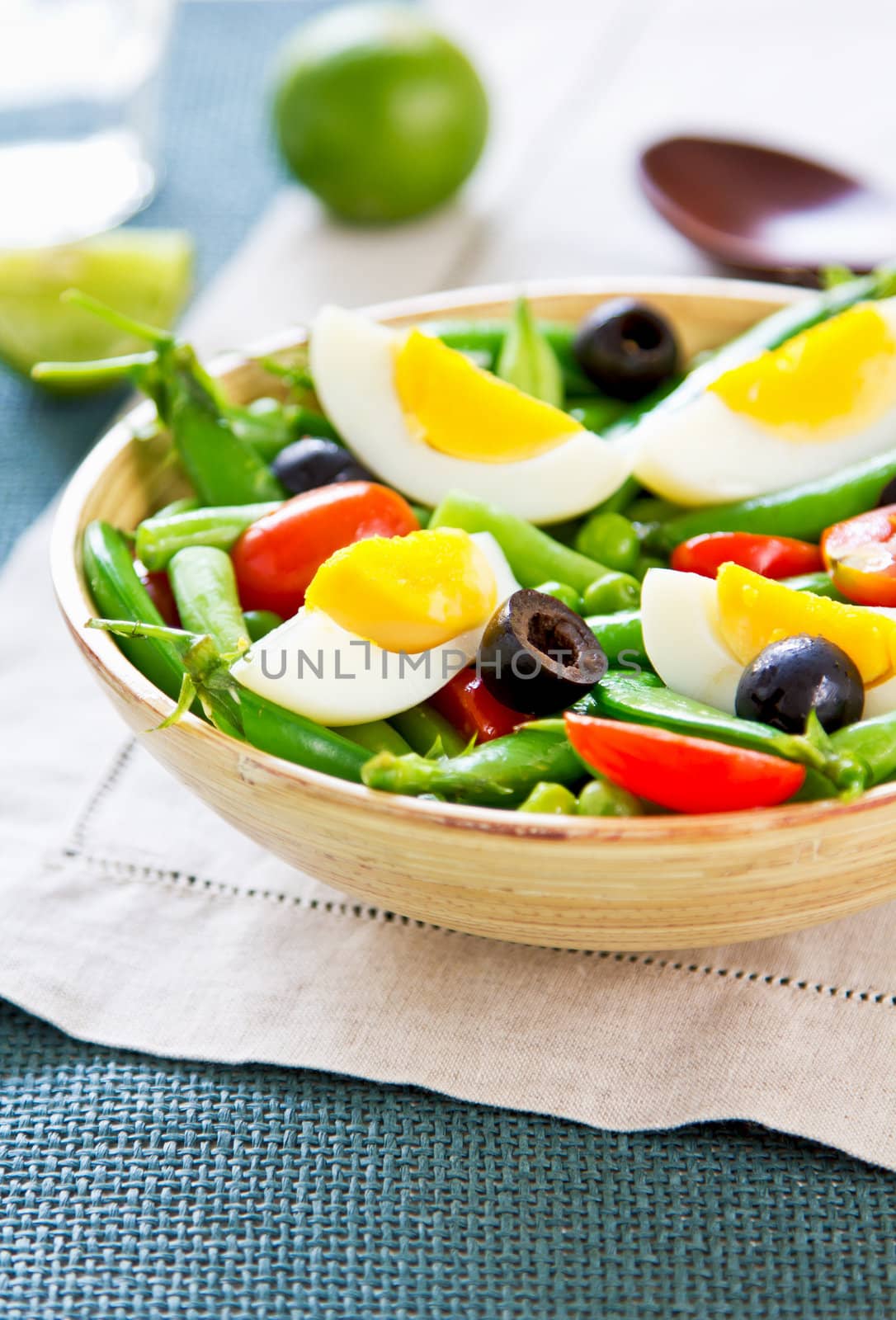 Green bean with Snap pea and boiled egg salad