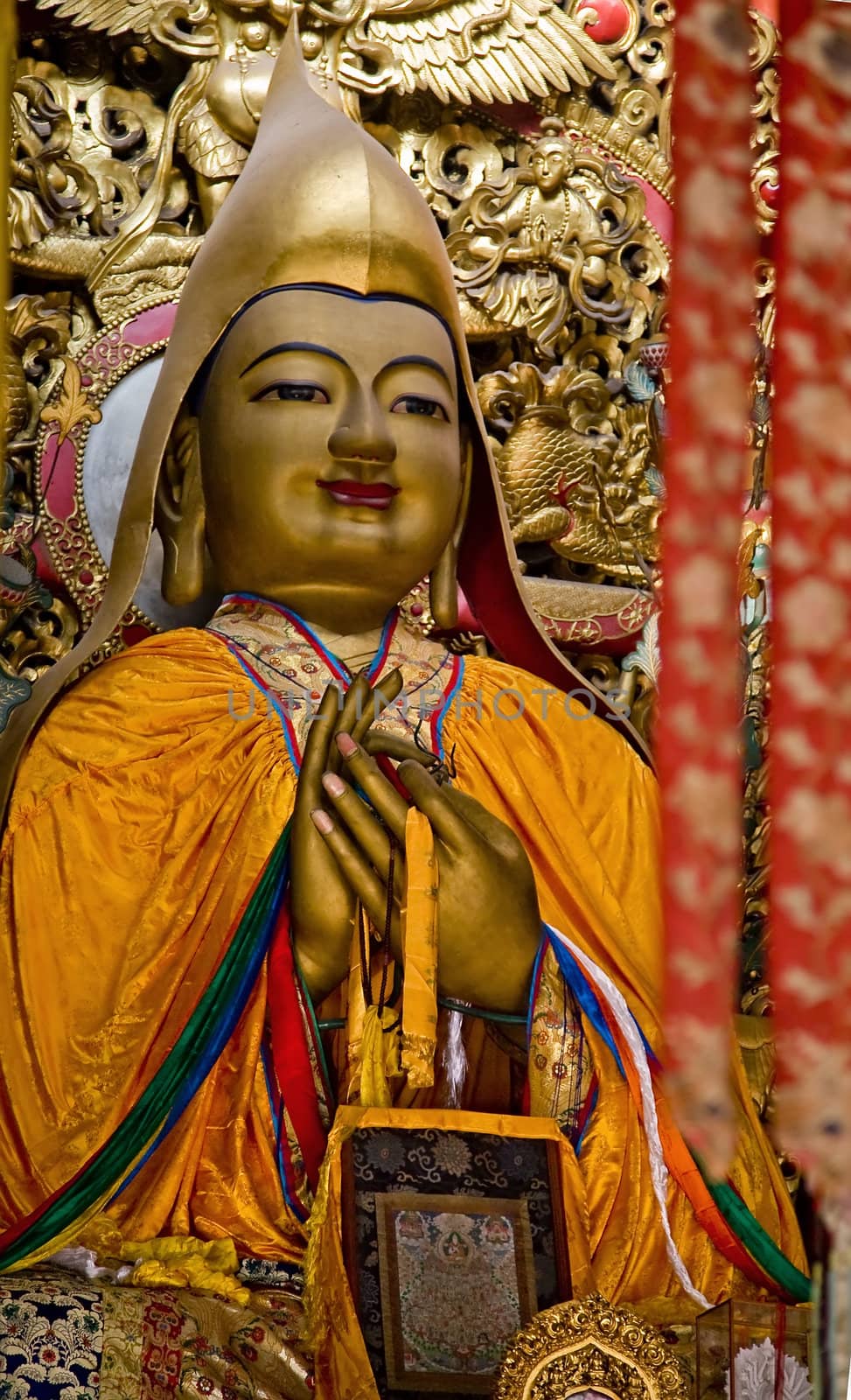 Zhong Ke Ba Details Yonghe Gong Buddhist Temple Beijing China by bill_perry