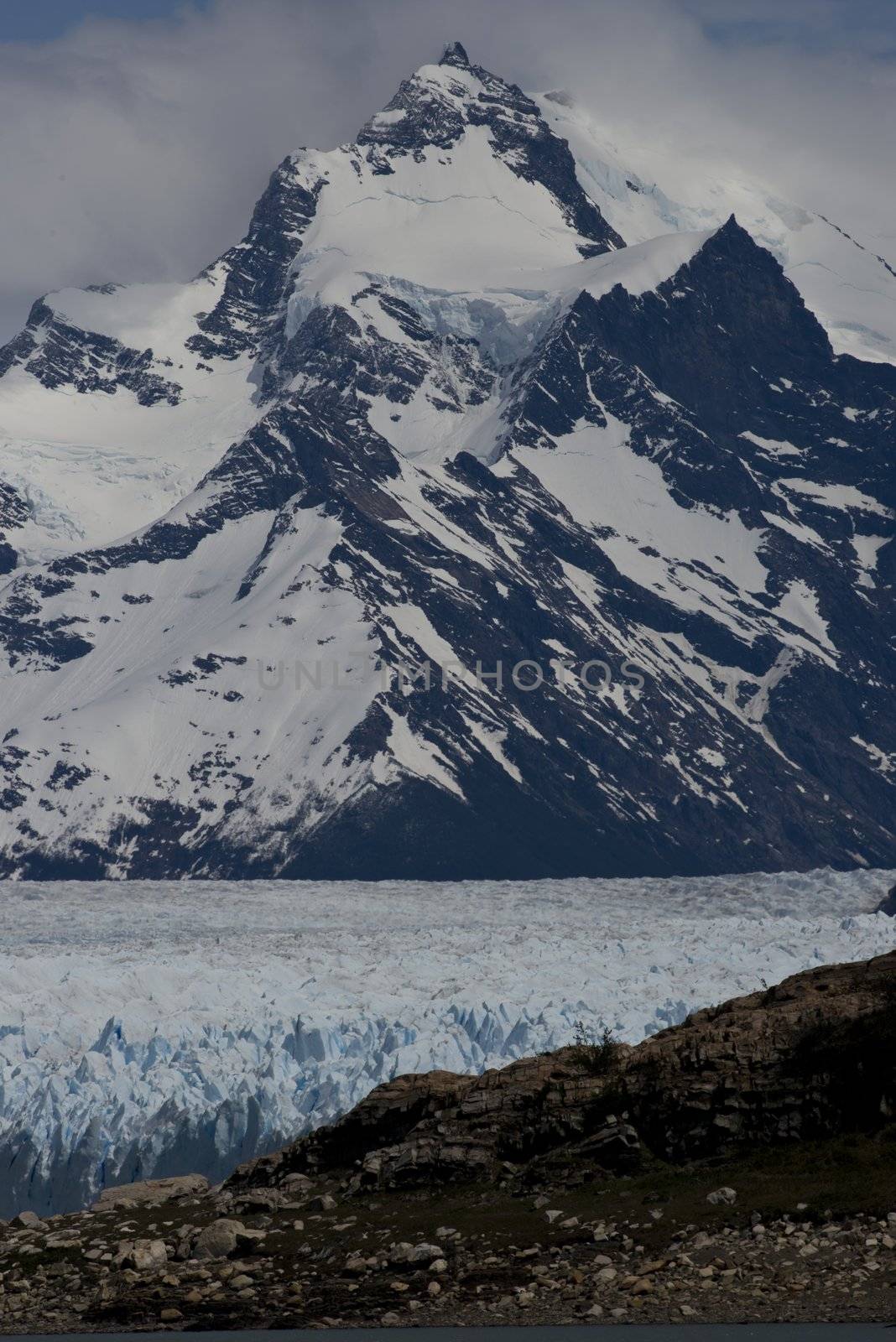 Glacier Perito Moreno by faabi