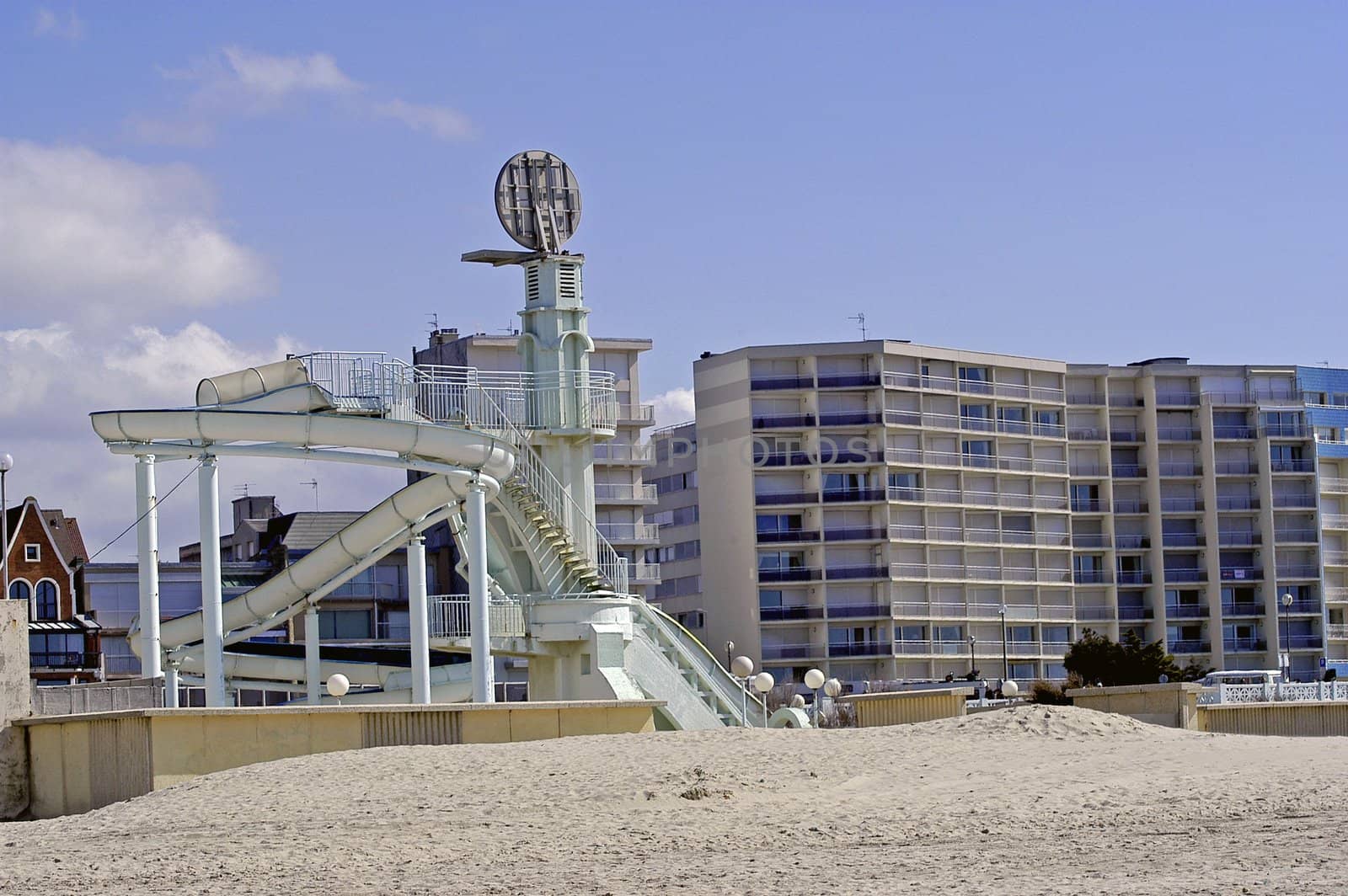  the beach of Touquet                               