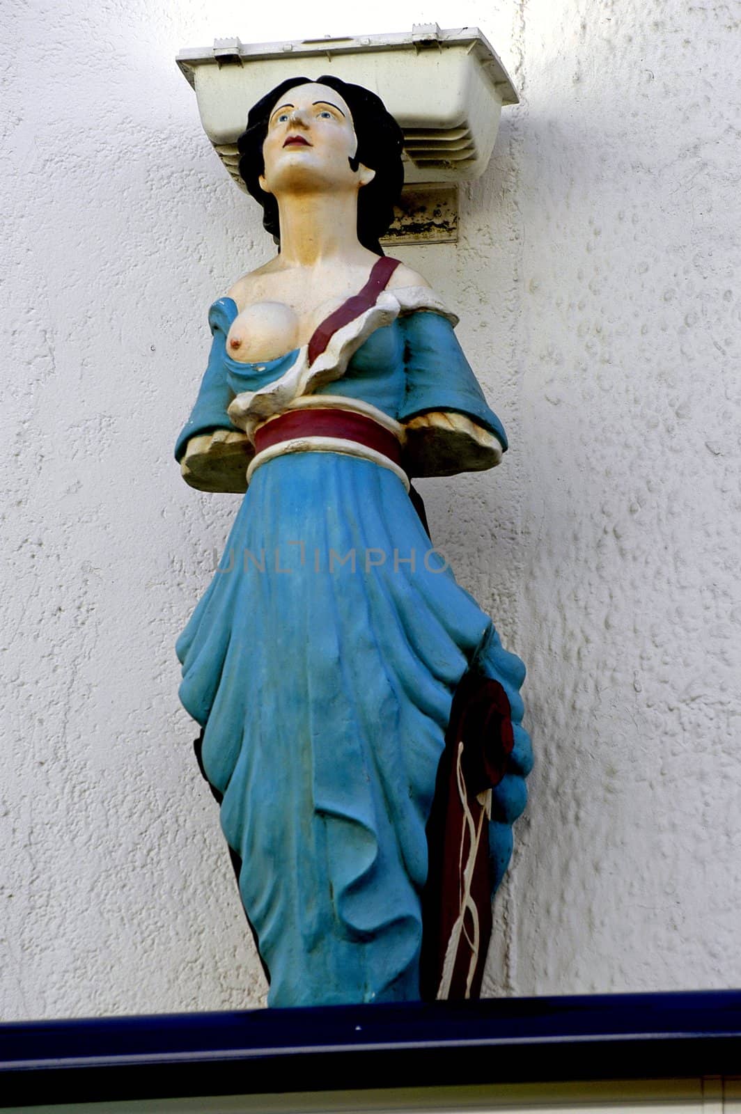 sculpture on the frontage of a house of Touquet