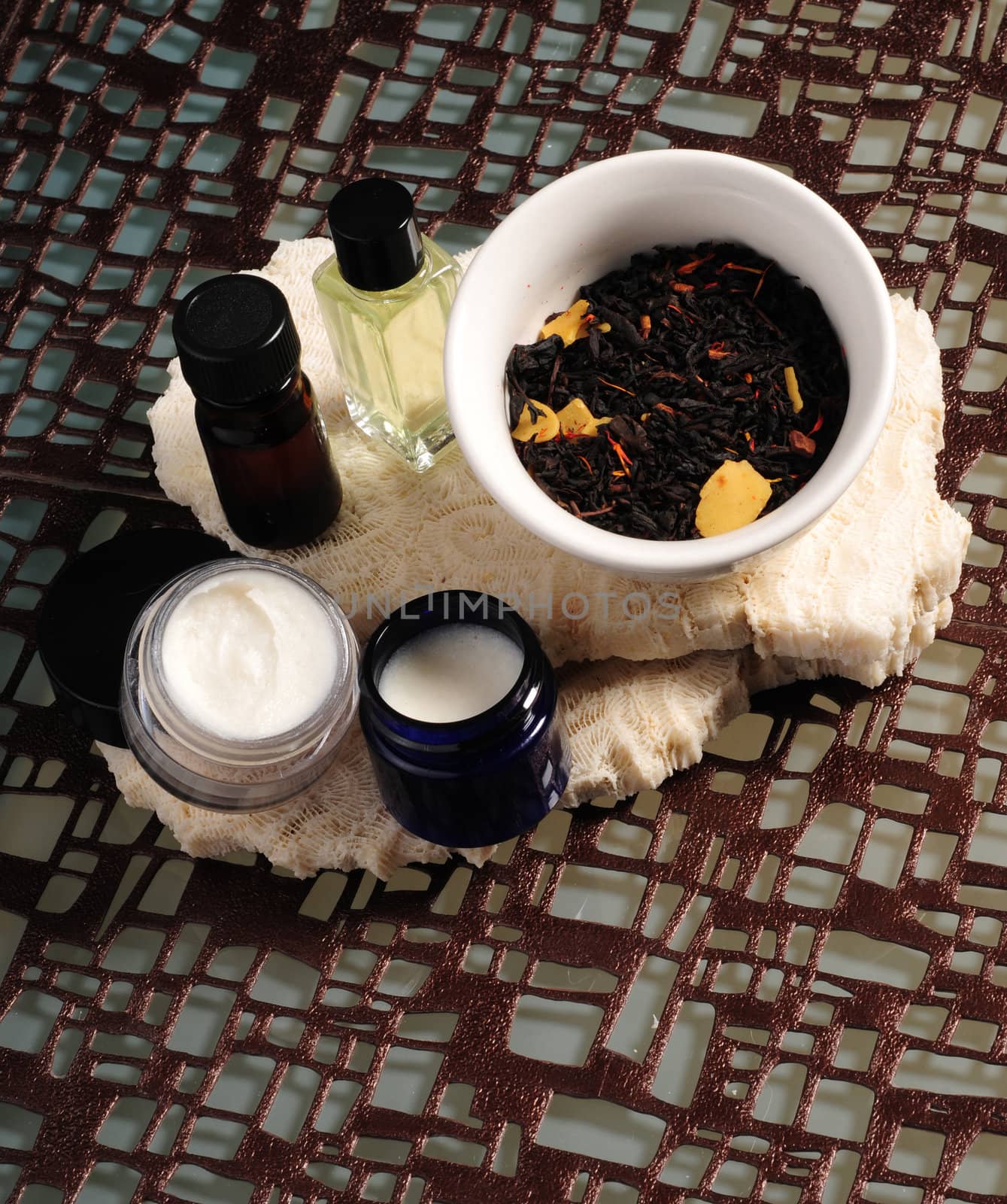 Aromatherapy with potpourri, essential oils and lotions