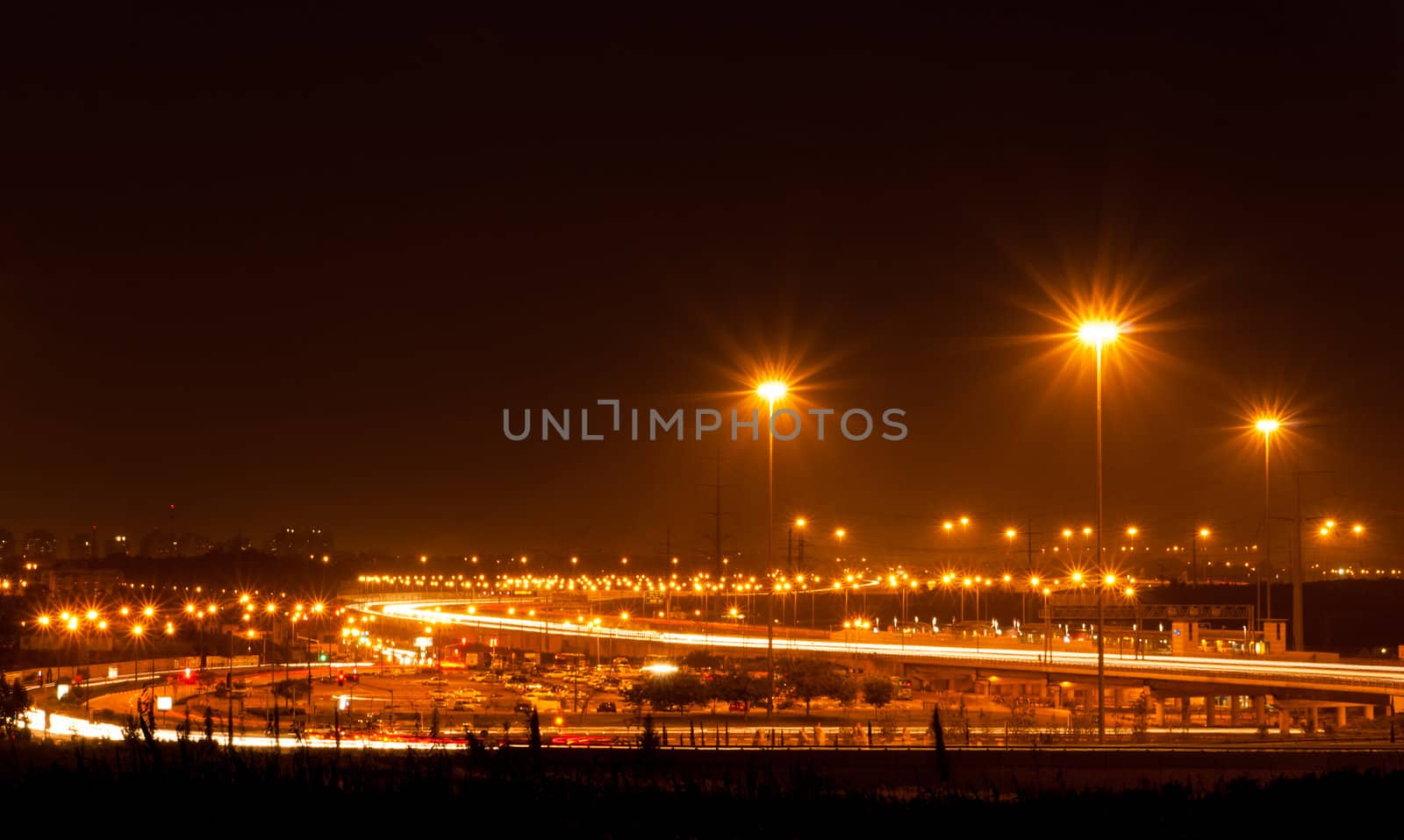 traffic car light stream at night by Zhukow