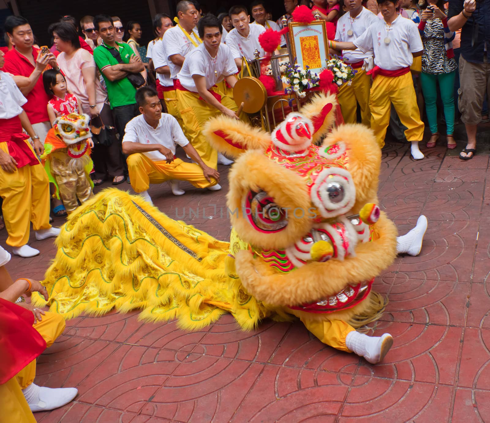 BANGKOK,Chinatown/THAILAND-February 10:Chinese New Year traditions Chinese New Year Celebrations on February 10, 2013 in BANGKOK 