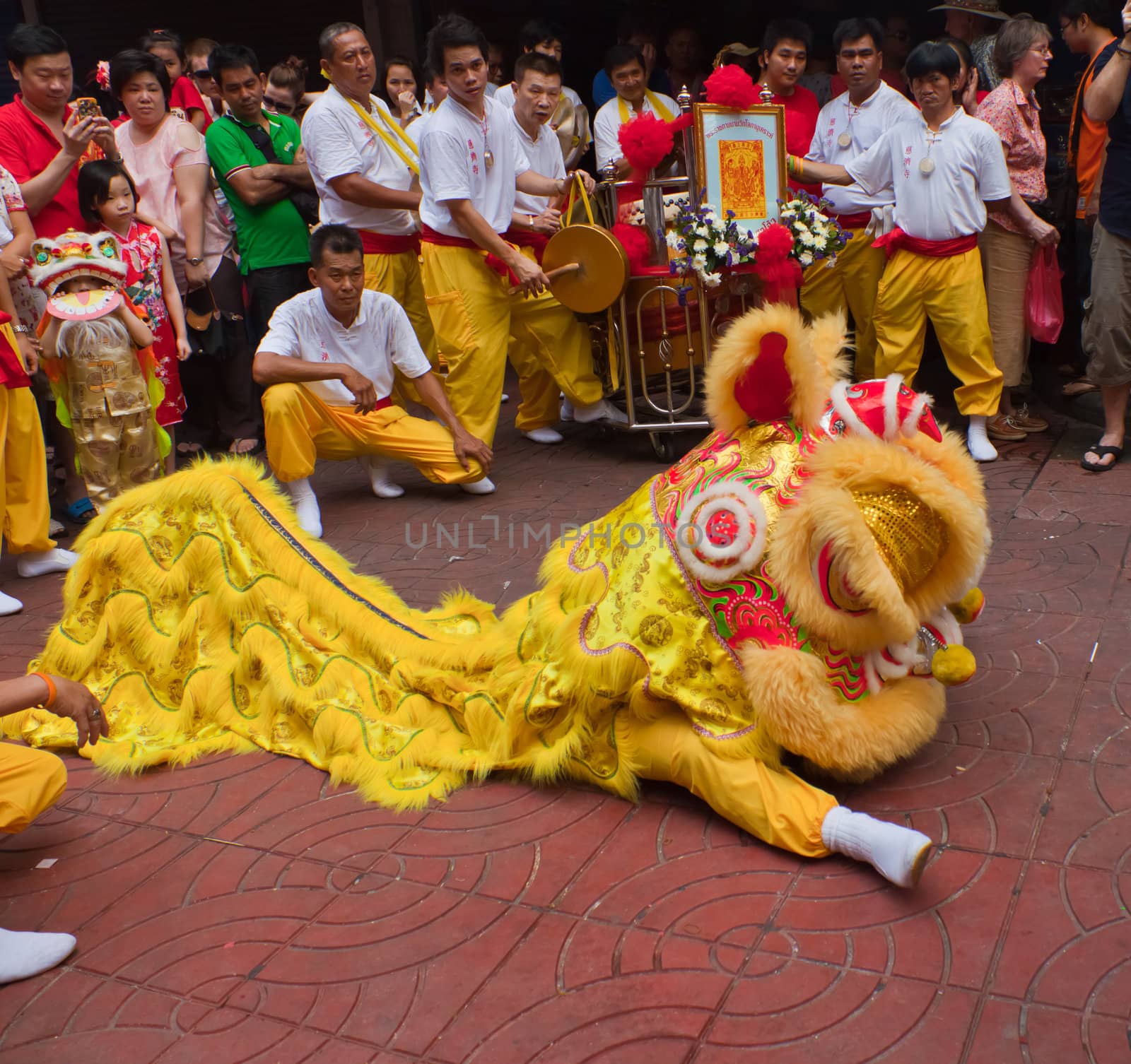 BANGKOK,Chinatown/THAILAND-February 10:Chinese New Year traditions Chinese New Year Celebrations on February 10, 2013 in BANGKOK 