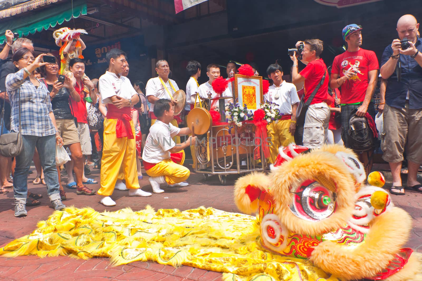 BANGKOK,Chinatown/THAILAND-February 10:Chinese New Year traditions Chinese New Year Celebrations on February 10, 2013 in BANGKOK 