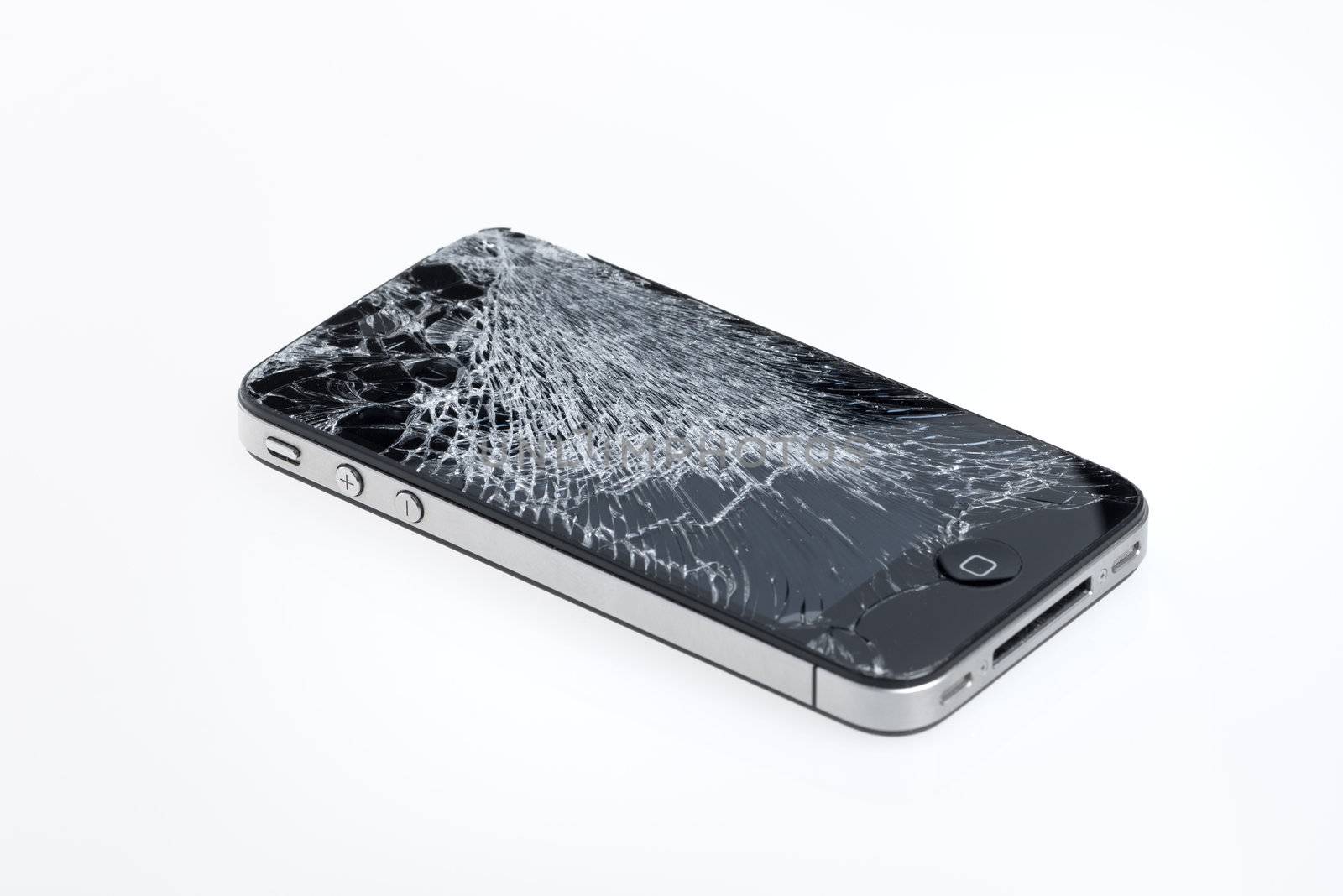 Broken Apple iPhone 4 by bloomua