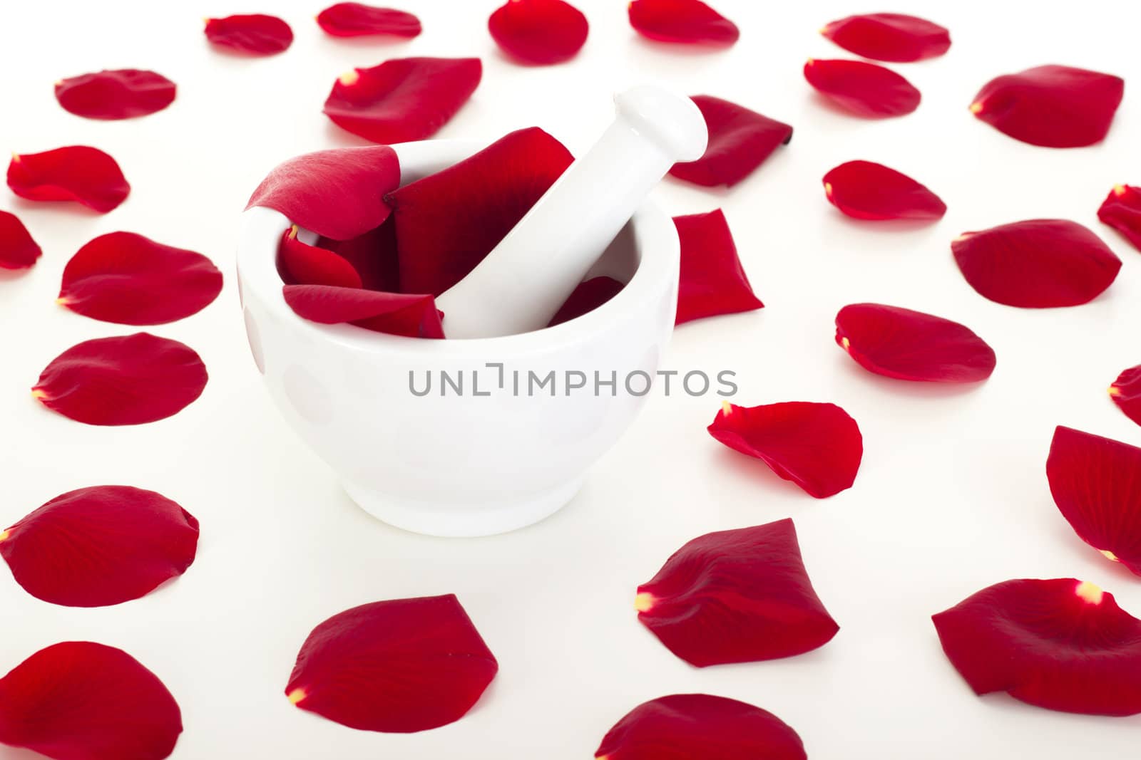 Rose petals with mortar